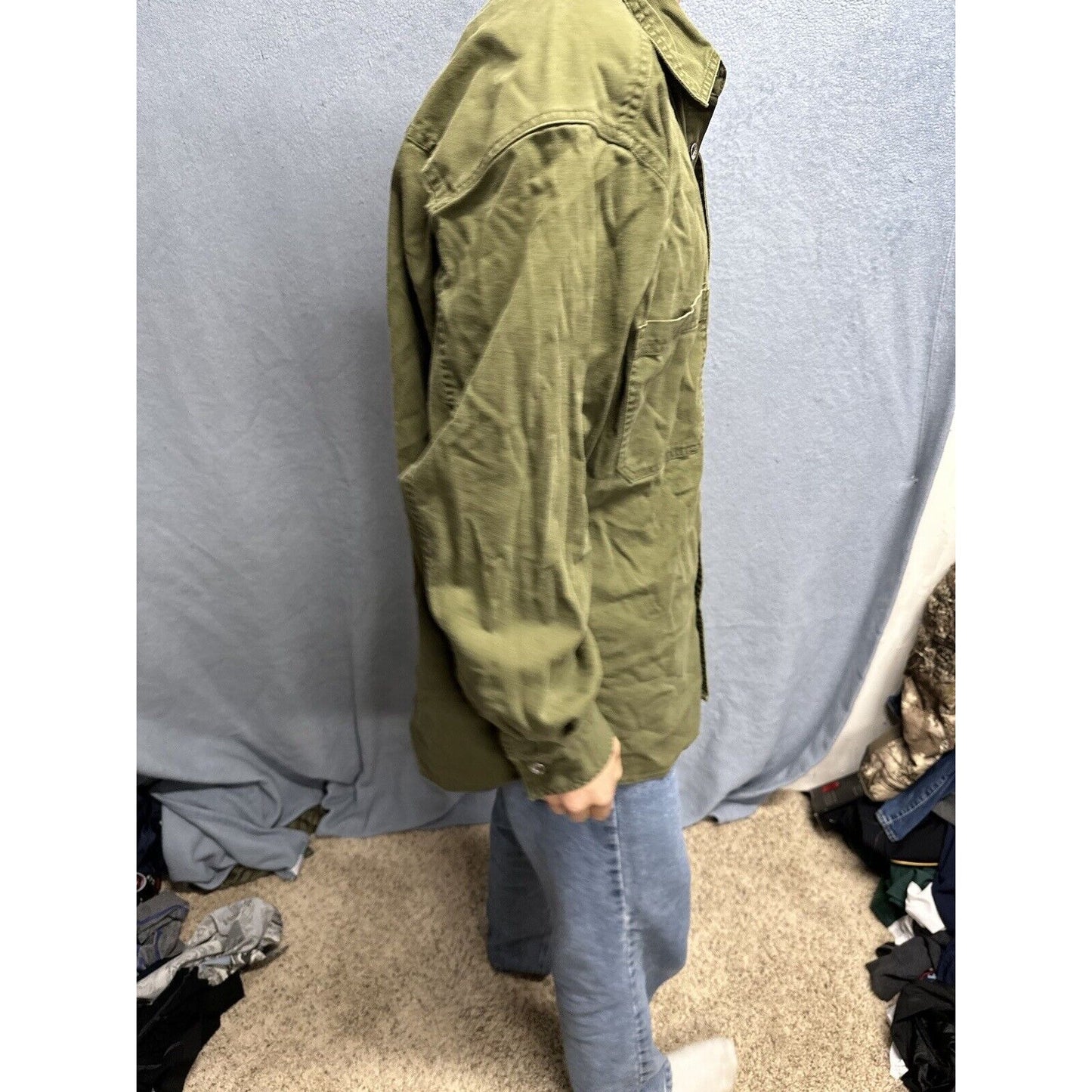 Men’s Drab Olive Green Levi’s Loose Fit Xl Cotton Button Up Long Sleeve Shirt