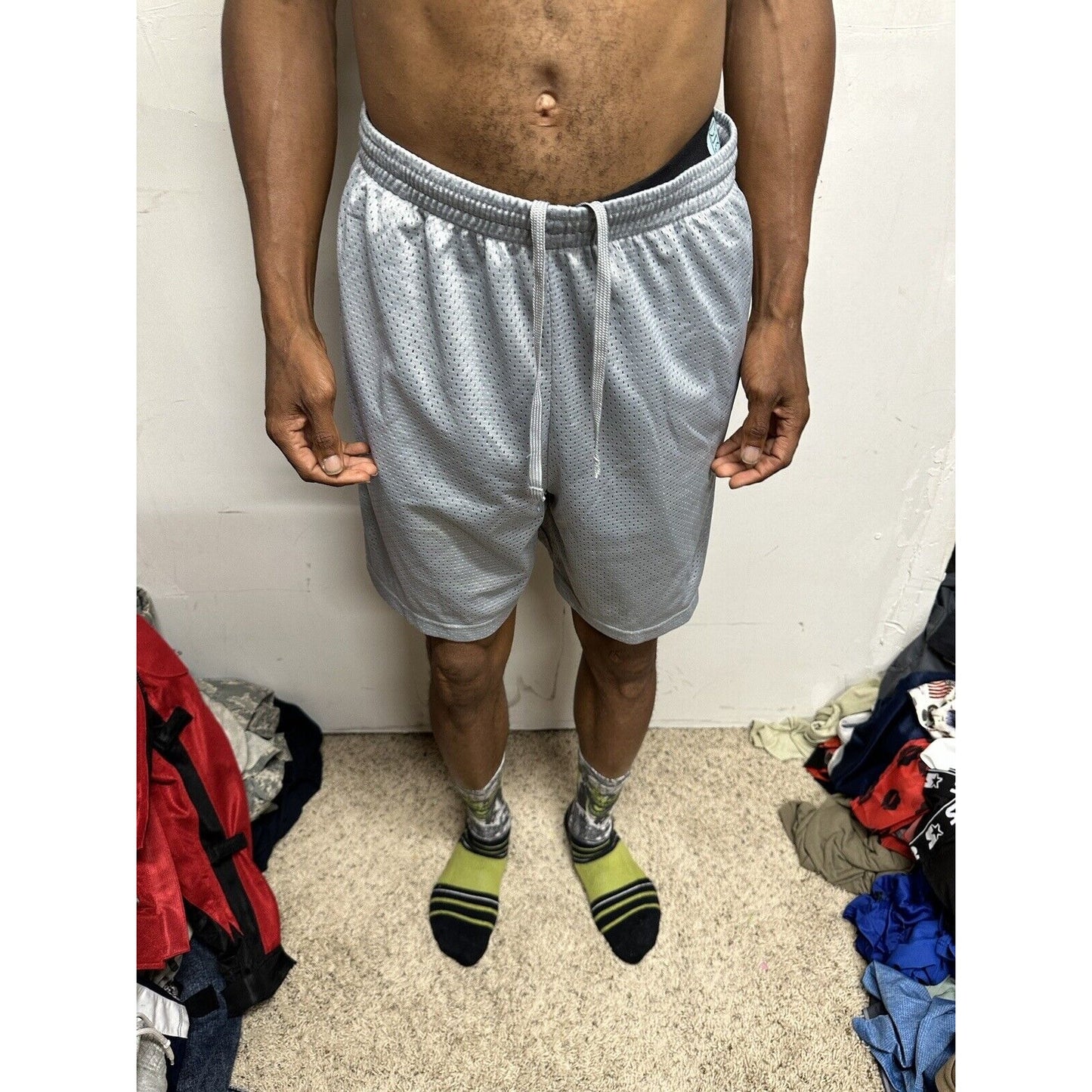 Men’s Gray Starter Medium Athletic Shorts With Pockets