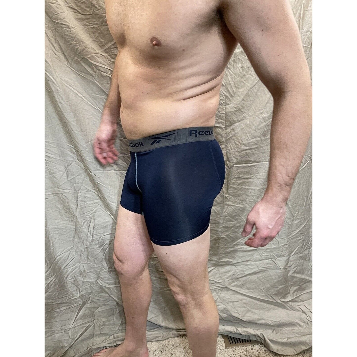 Men's dark blue reebok small compression shorts New And Never Worn