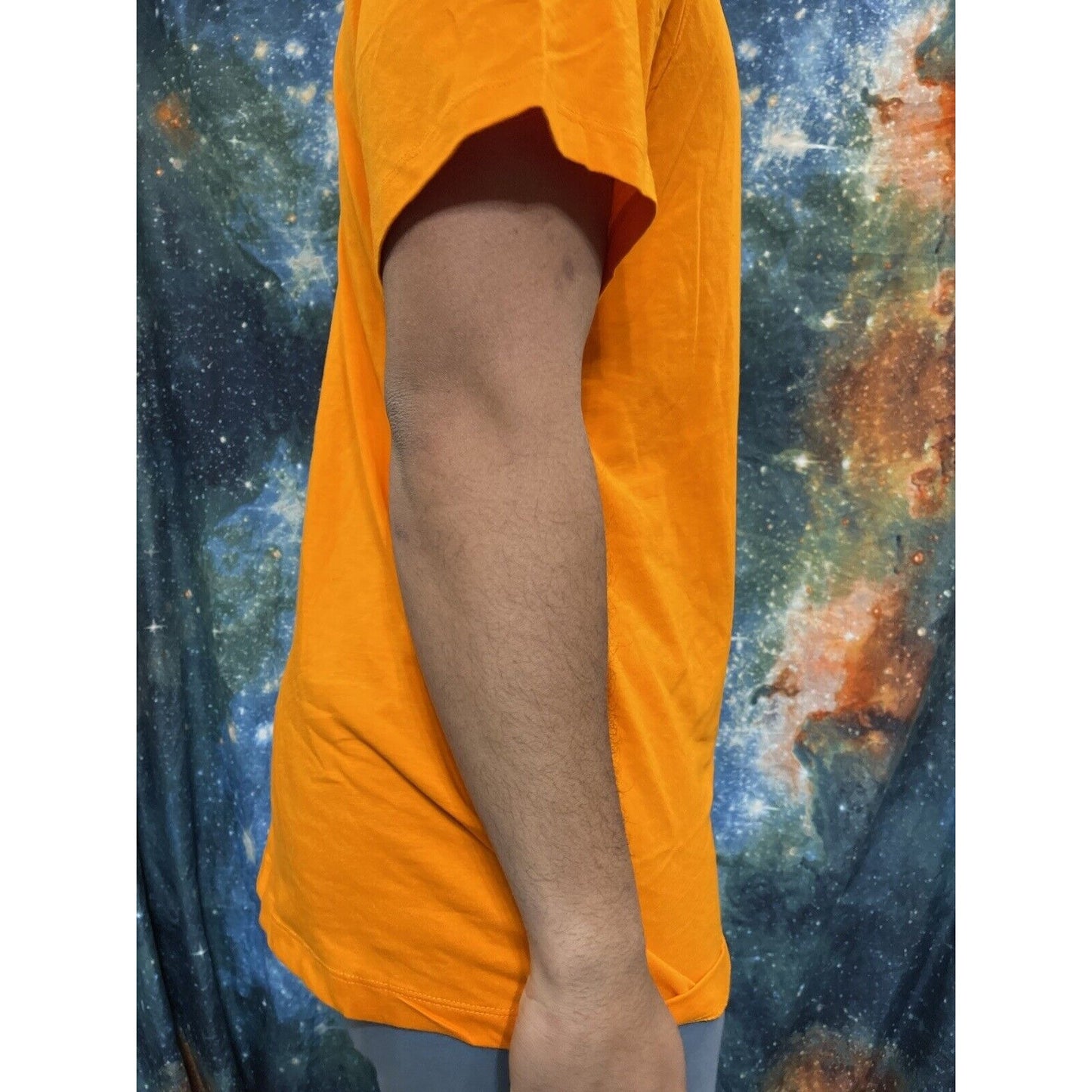 Men’s The Nike Tee XL orange Short Sleeve T-shirt