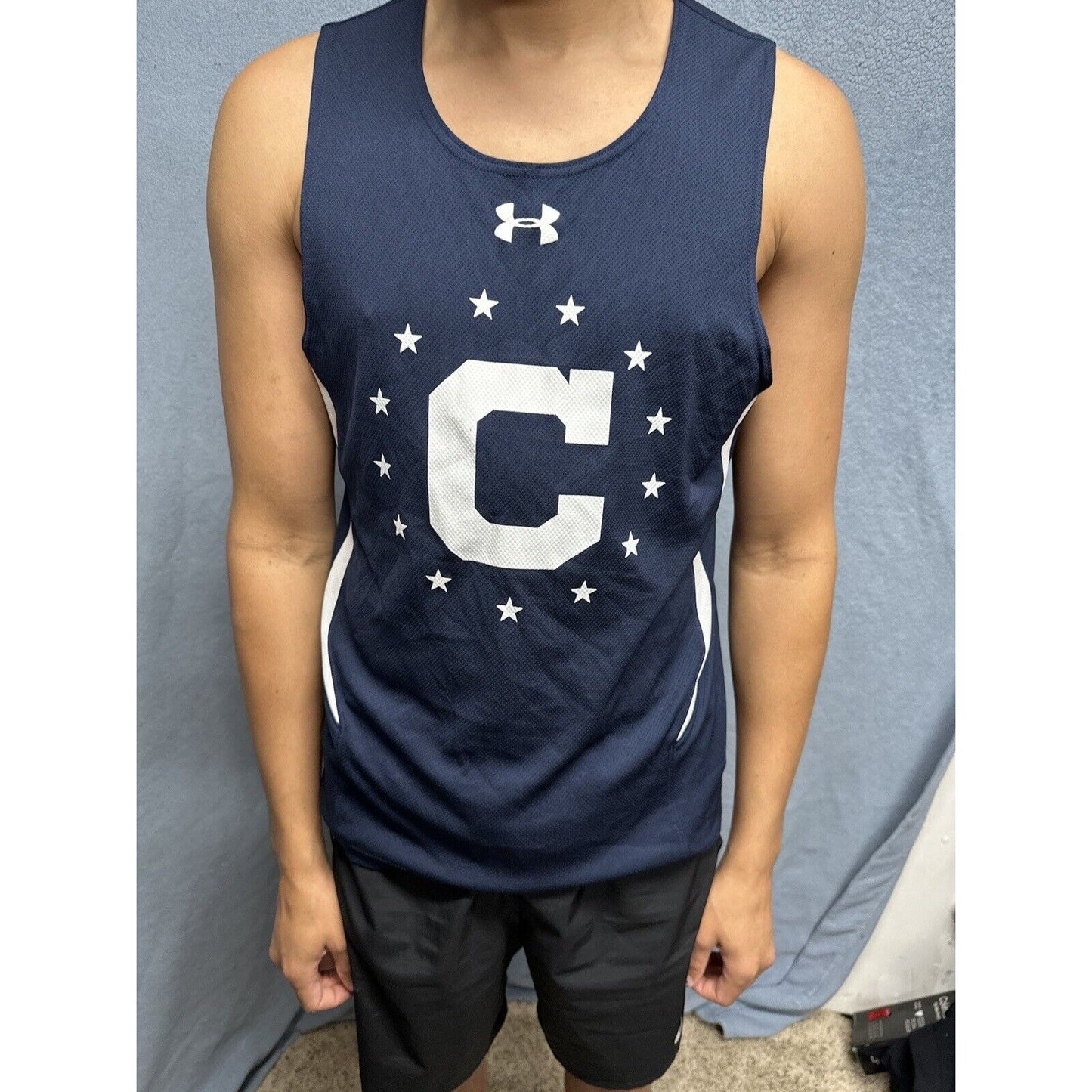 Men’s Blue Under Armour Muscle Shirt Tank Top Shirt Large