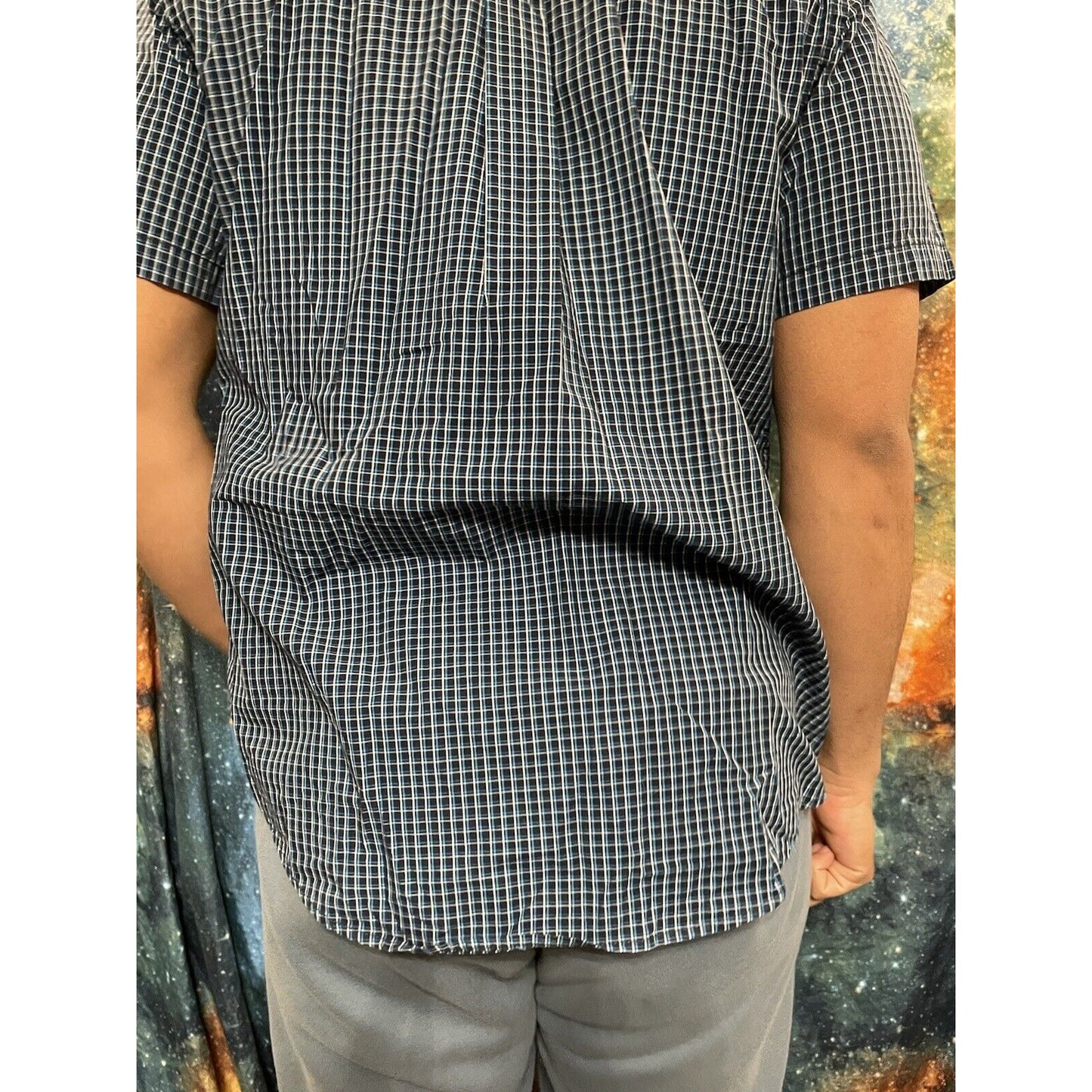 Tommy Hilfiger Men’s Large classic fit button up short sleeve shirt Blue Green