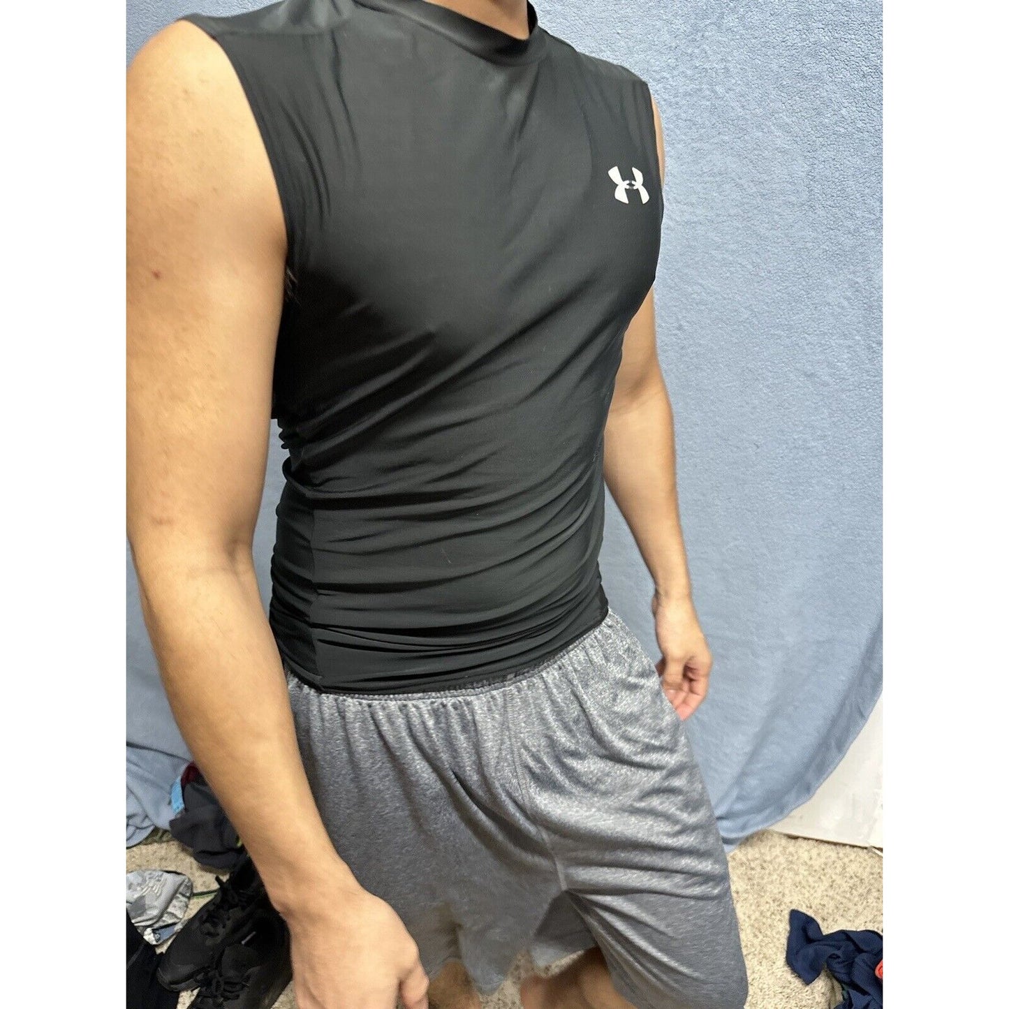 Men’s Black Under Armour Muscle Shirt Athletic Tank Large