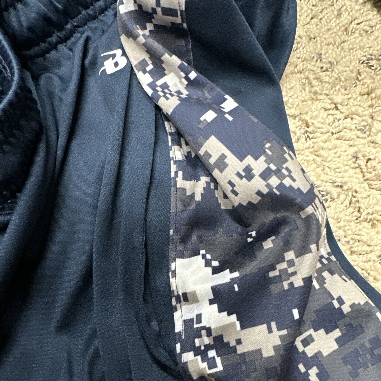 Men’s Badger Sport Small Dark Blue Camo Athletic Shorts With Pockets