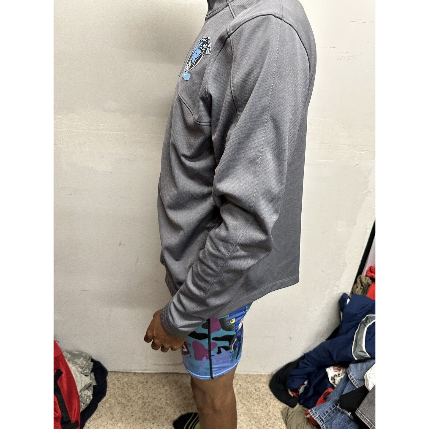 Men’s Gray Under Armour Large Visit Ridge High School Soccer Full Zip Jacket