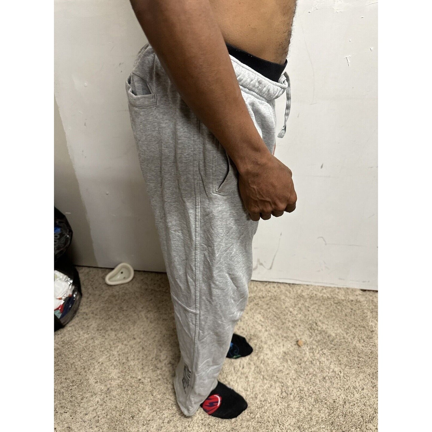 Men’s Medium Gray Puma Sweat Pants With Pockets