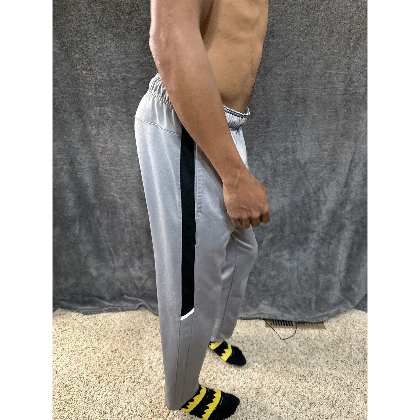 Men’s Gray Everlast Medium Sweatpants With Pockets
