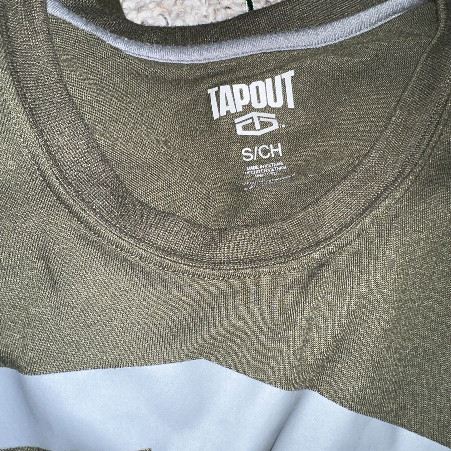 Men’s Short Sleeve Small Olive Green Tapout Shirt