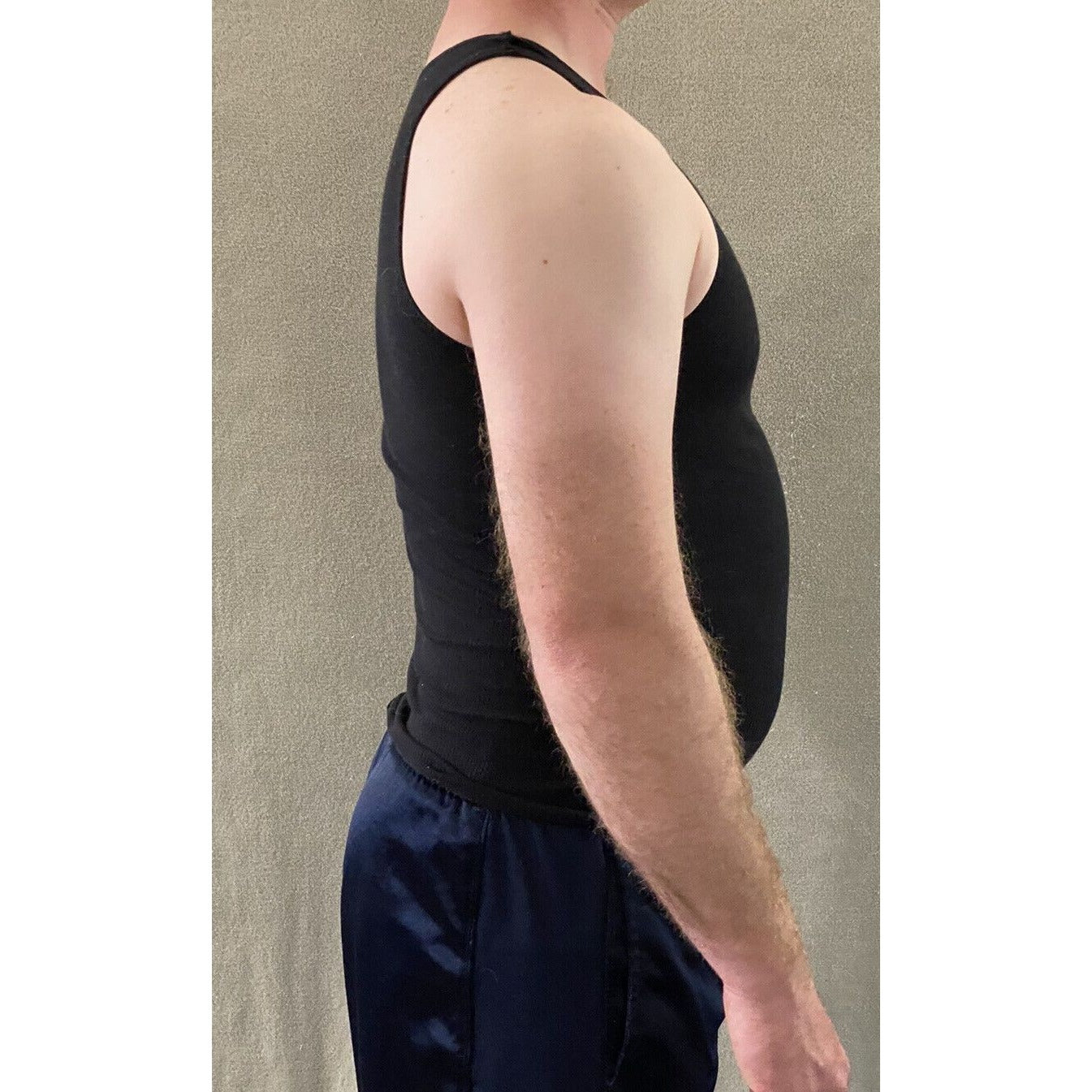 Hanes Comfort Soft Men’s Medium Black Cotton Muscle Tank Top