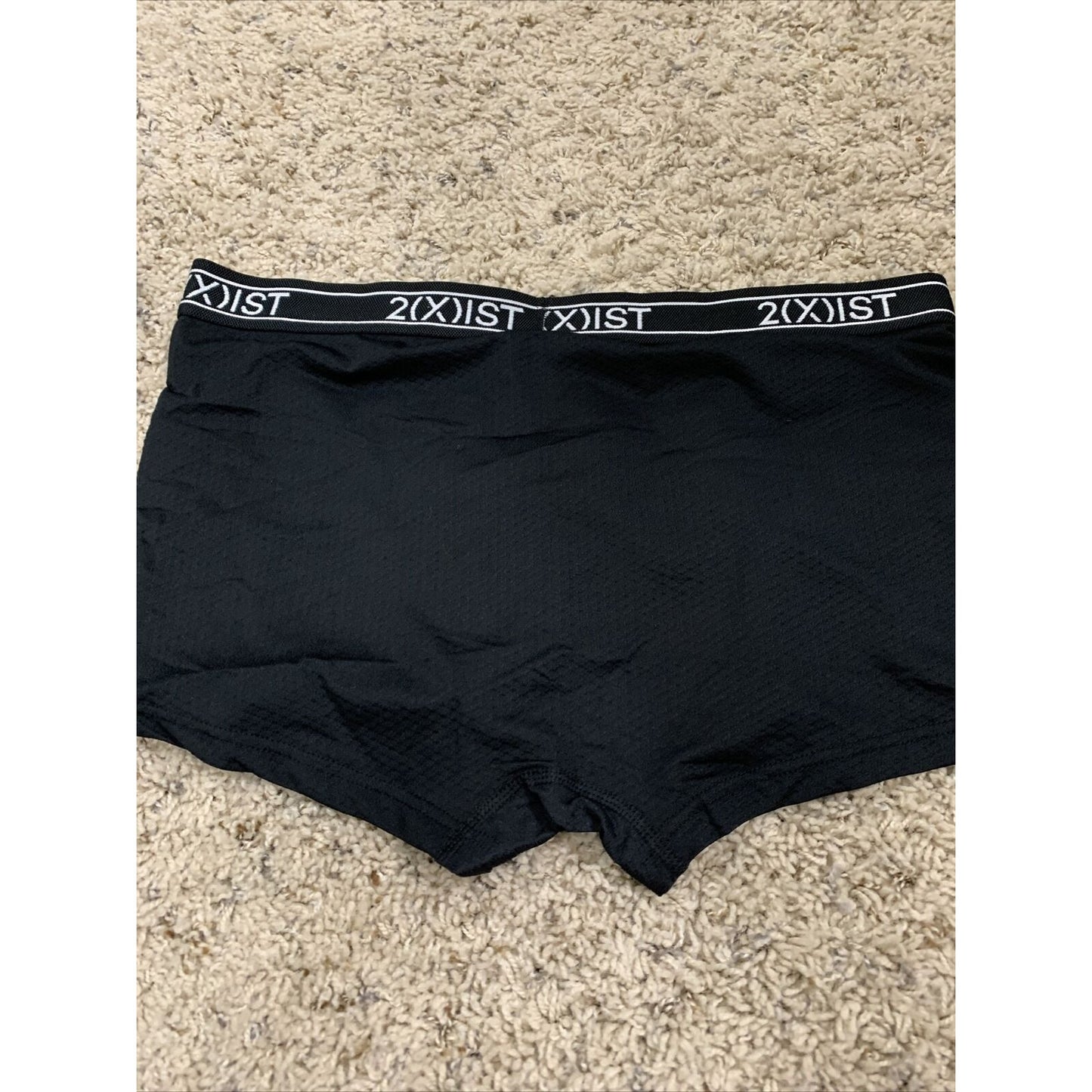 2xist Men’s Black Compression Trunks 13% Spandex Large
