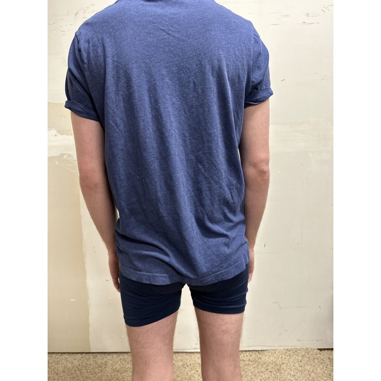 men’s hollister medium steel blue short sleeve tshirt