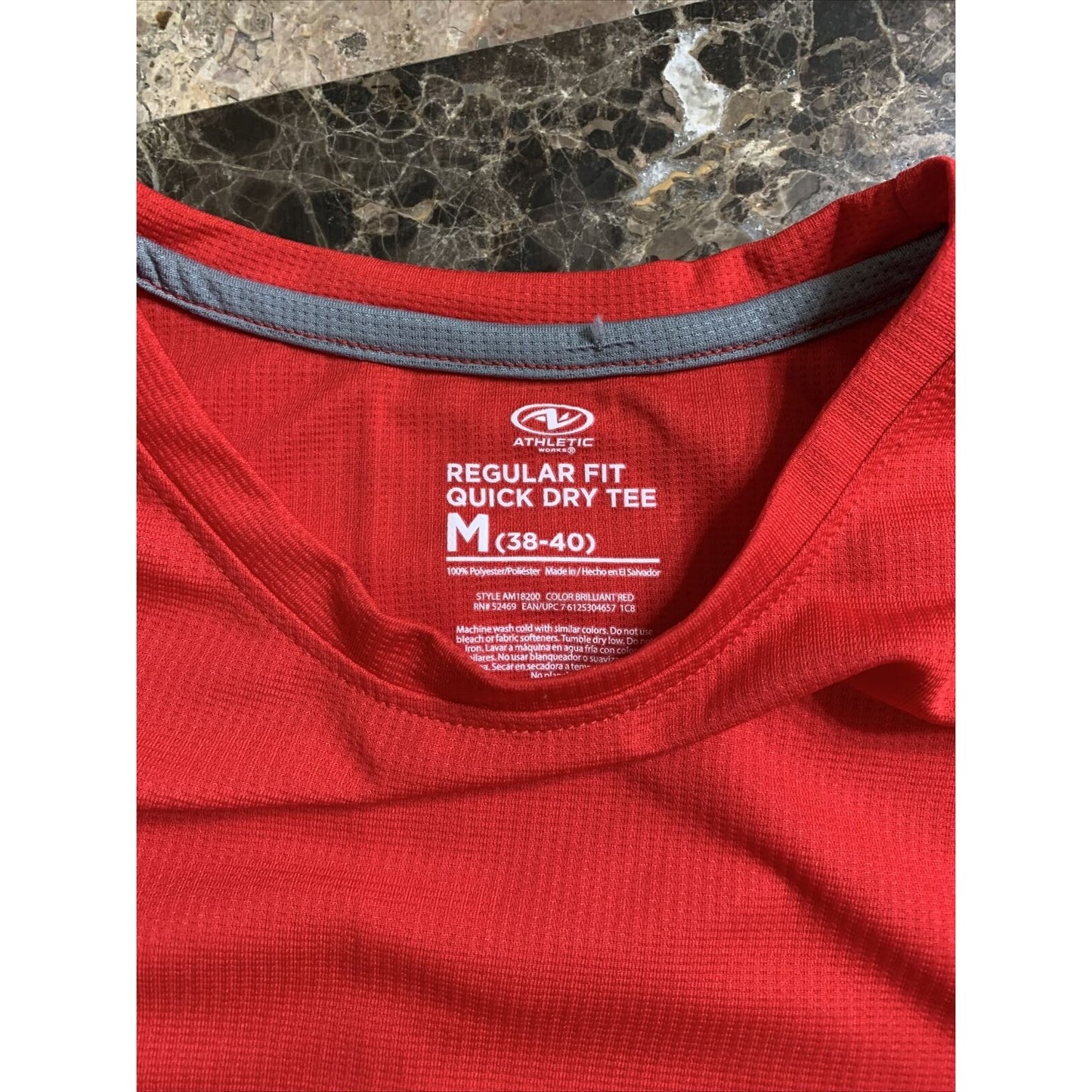 Athletic Works Mens Medium Regular Fit Quick Dry Tee Shirt Red