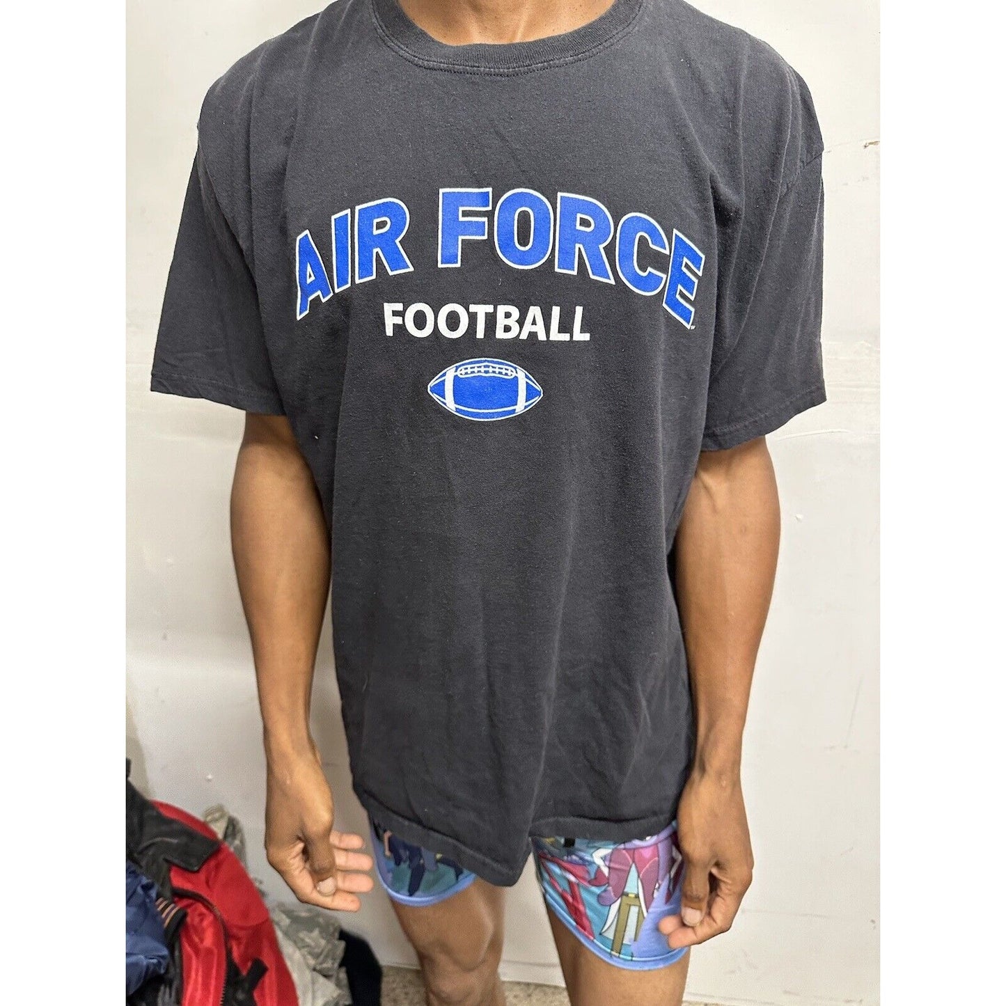 Men’s Black Champion XL Air Force Football Tshirt