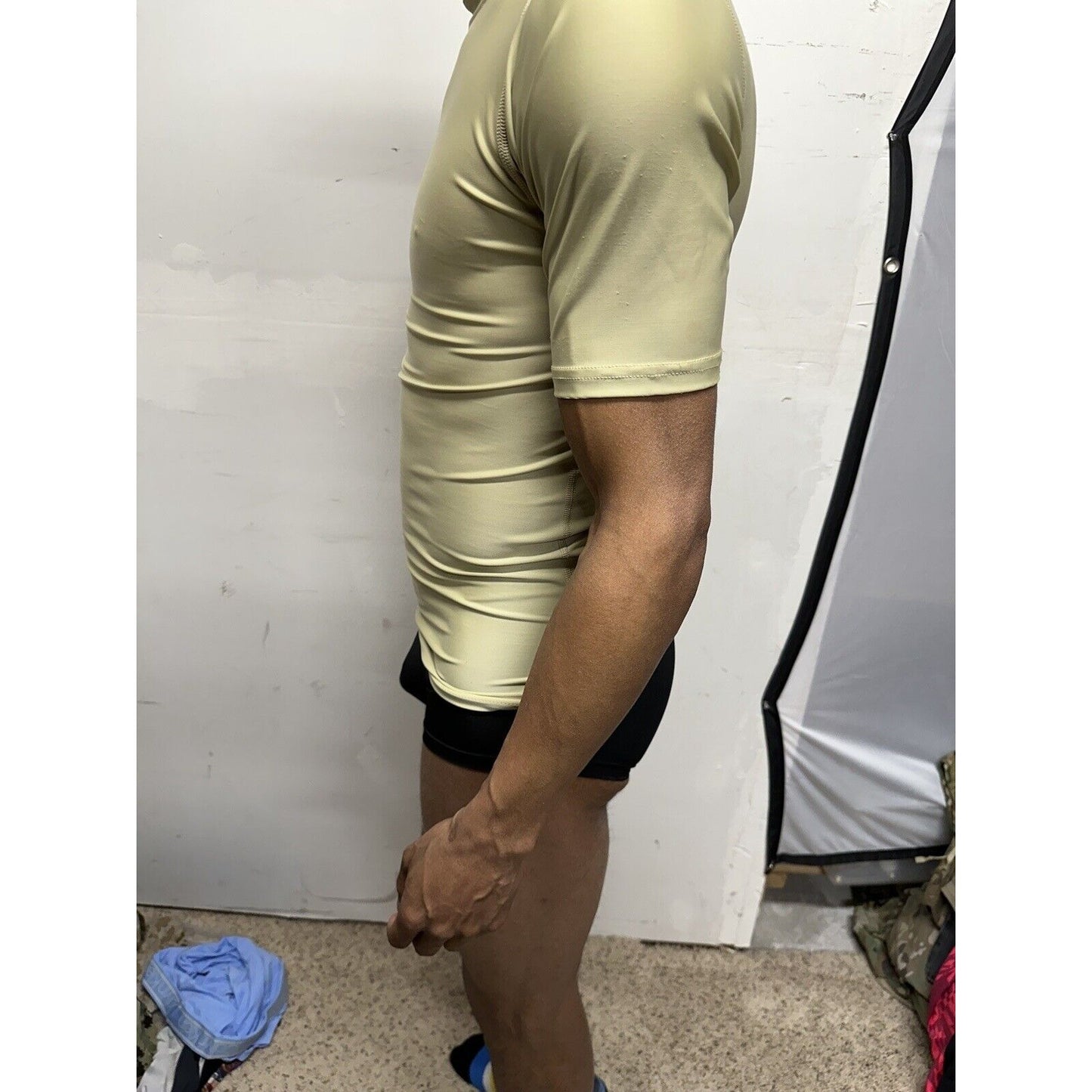 Men’s Military Tan 5.11 Tactical Series Medium 20% Spandex muscle shirt