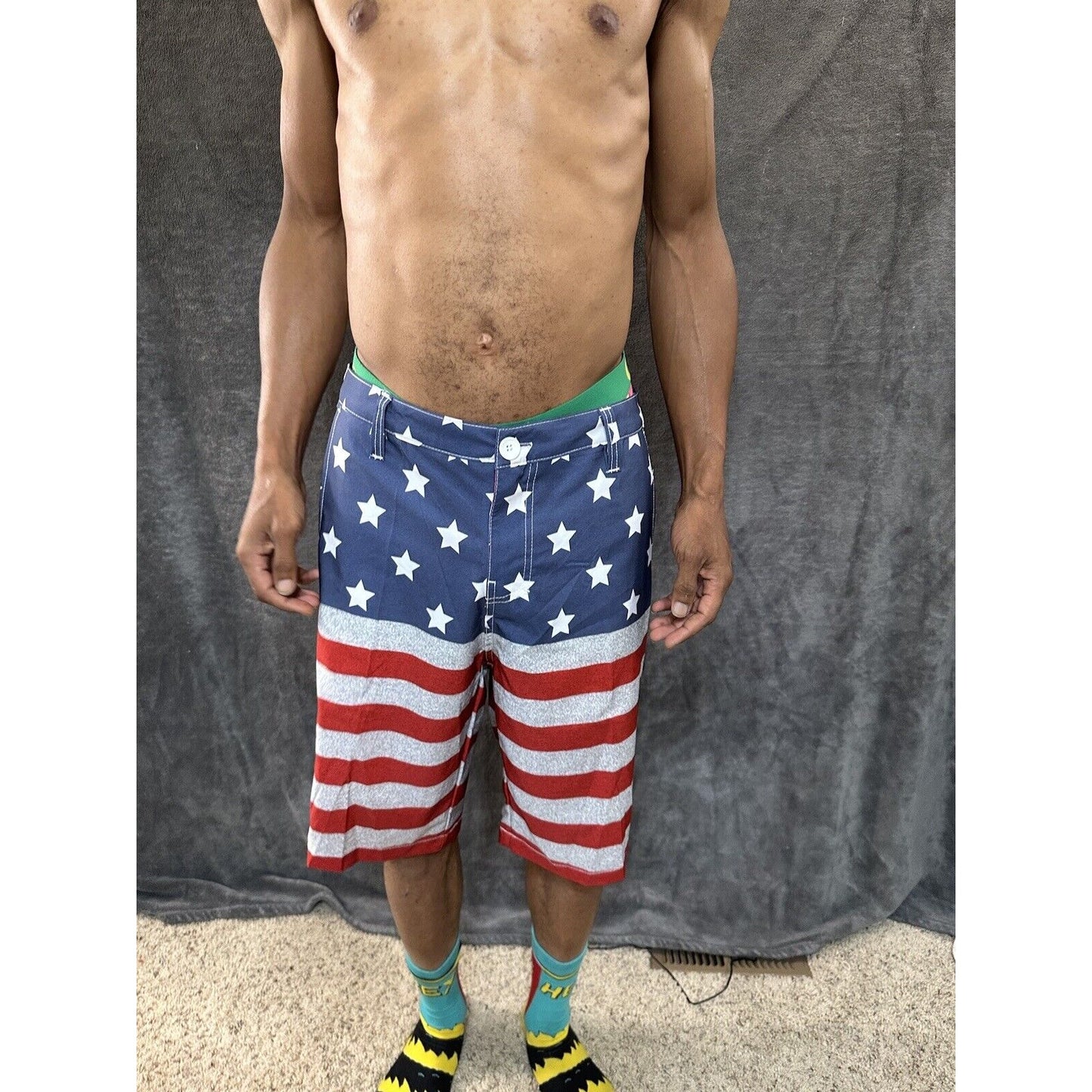 Men’s Palmwave Size 34 Patriotic Board Shorts Poly Spandex 4 Way Stretch