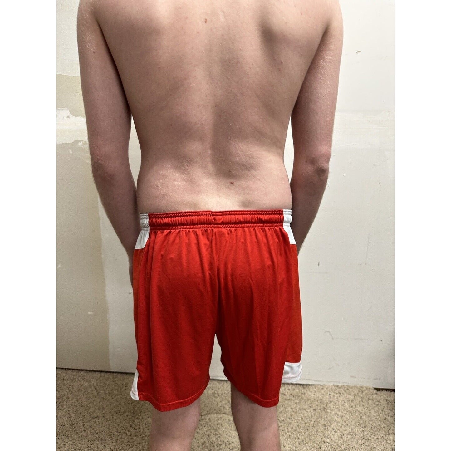 men’s medium under armour red and white athletic shorts