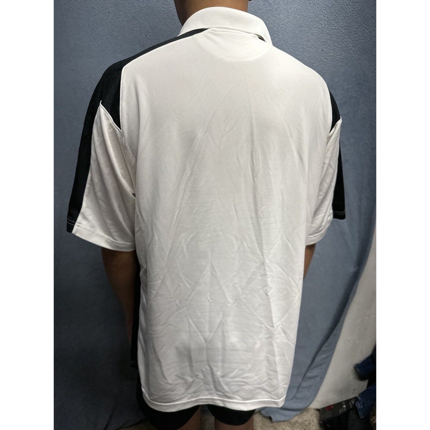 Men’s Large White Heat Gear Under Armour Maui Polo Shirt