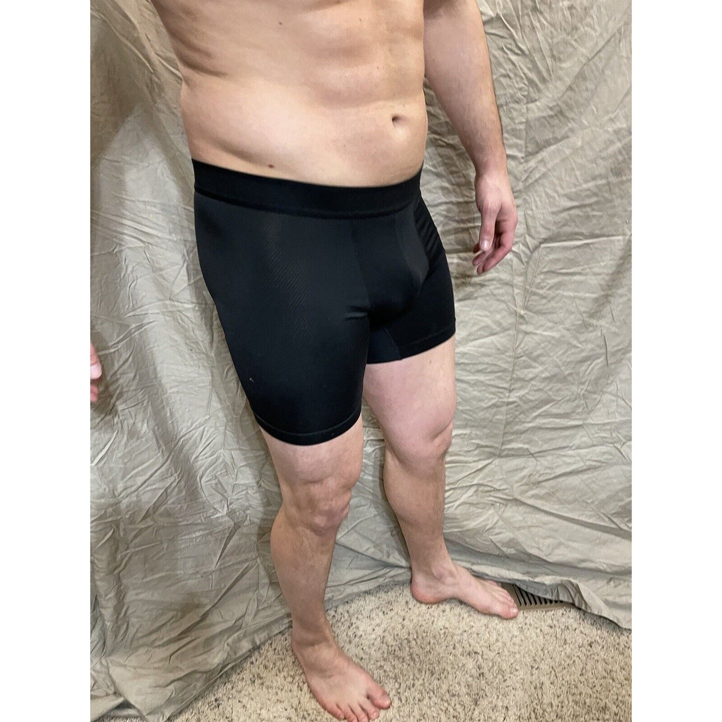 men's black athletic works large compression shorts