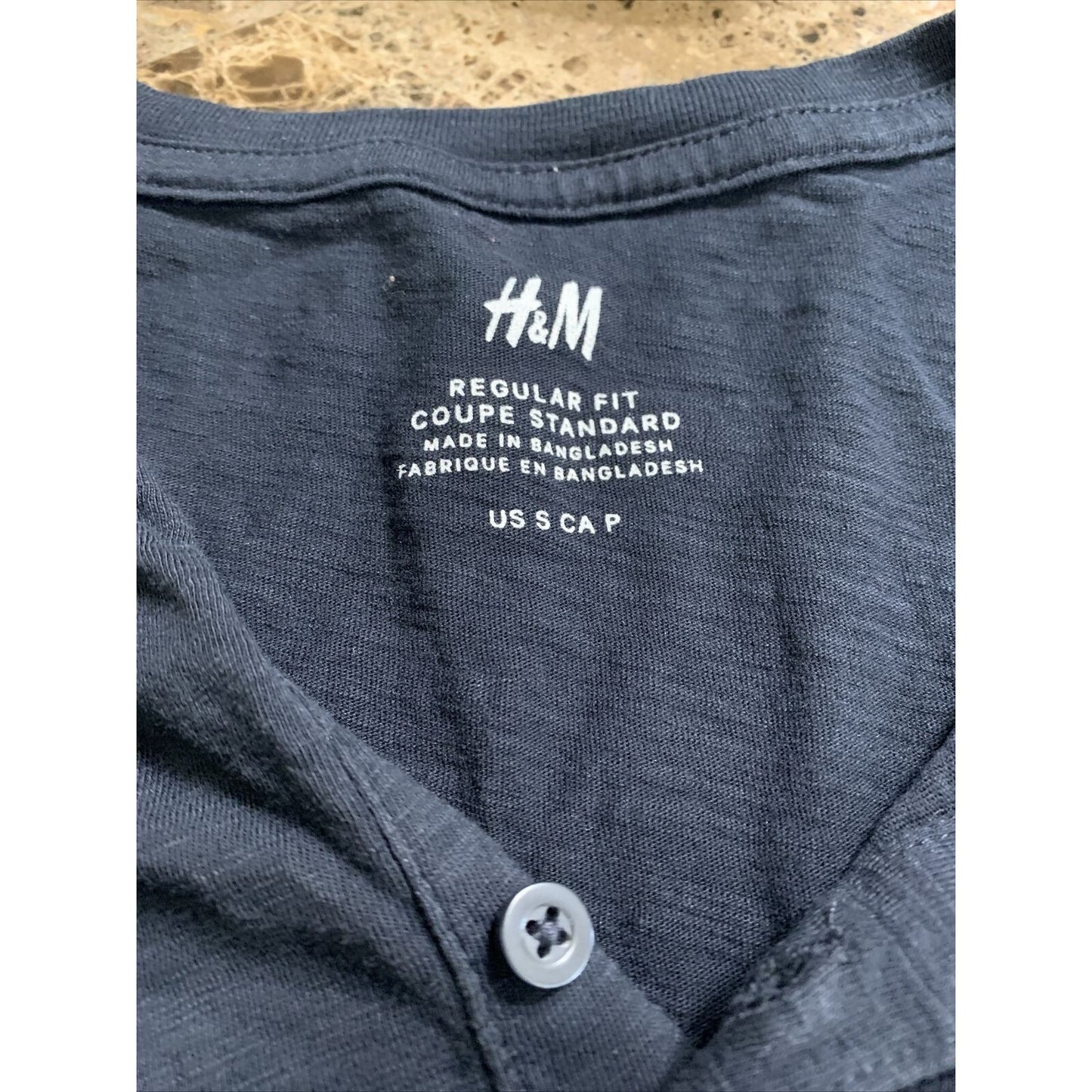 Men’s H&M Small Black Regular Fit Coupe Standard Shirt