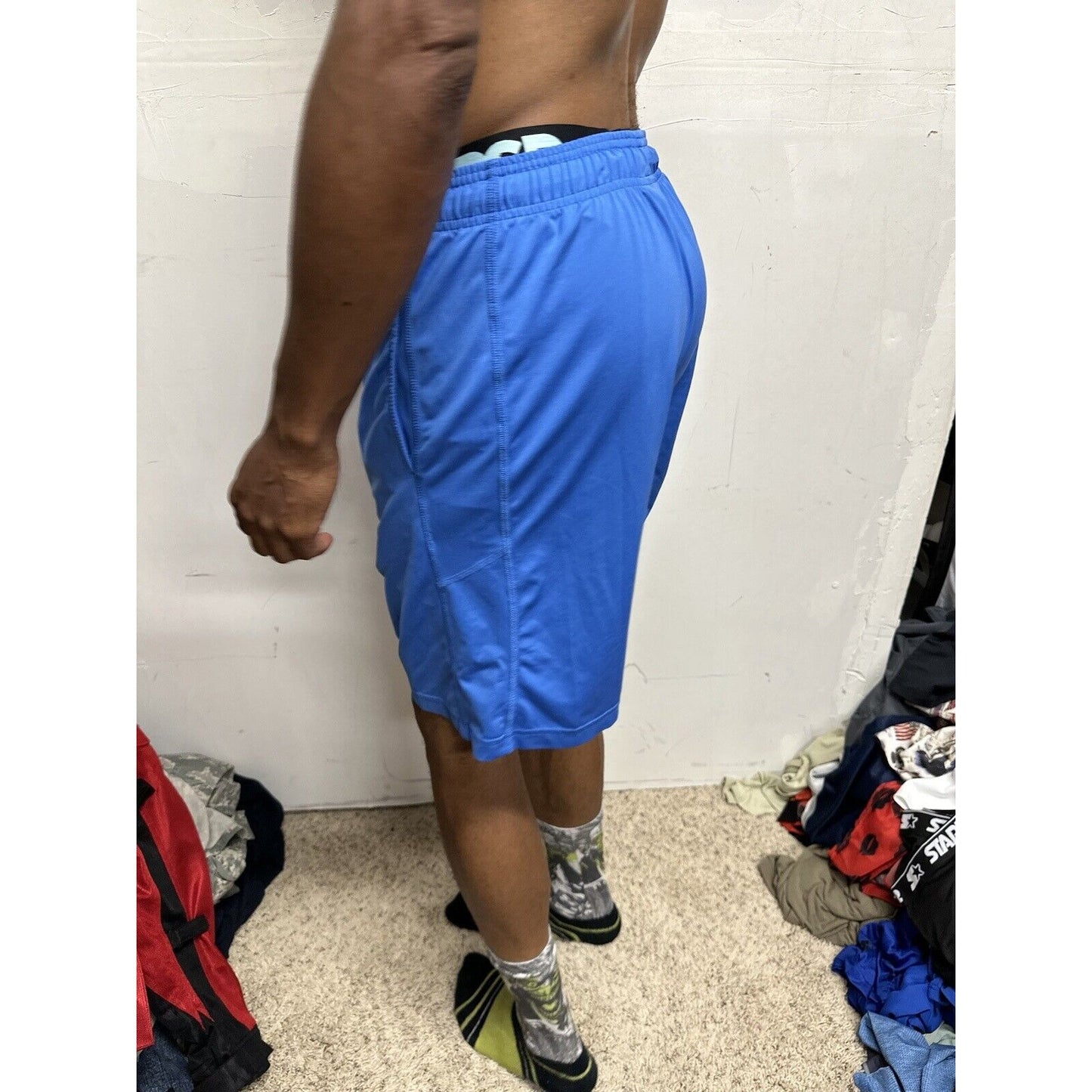 Men’s Blue Loose Small Under Armour Athletic Shorts With Pockets