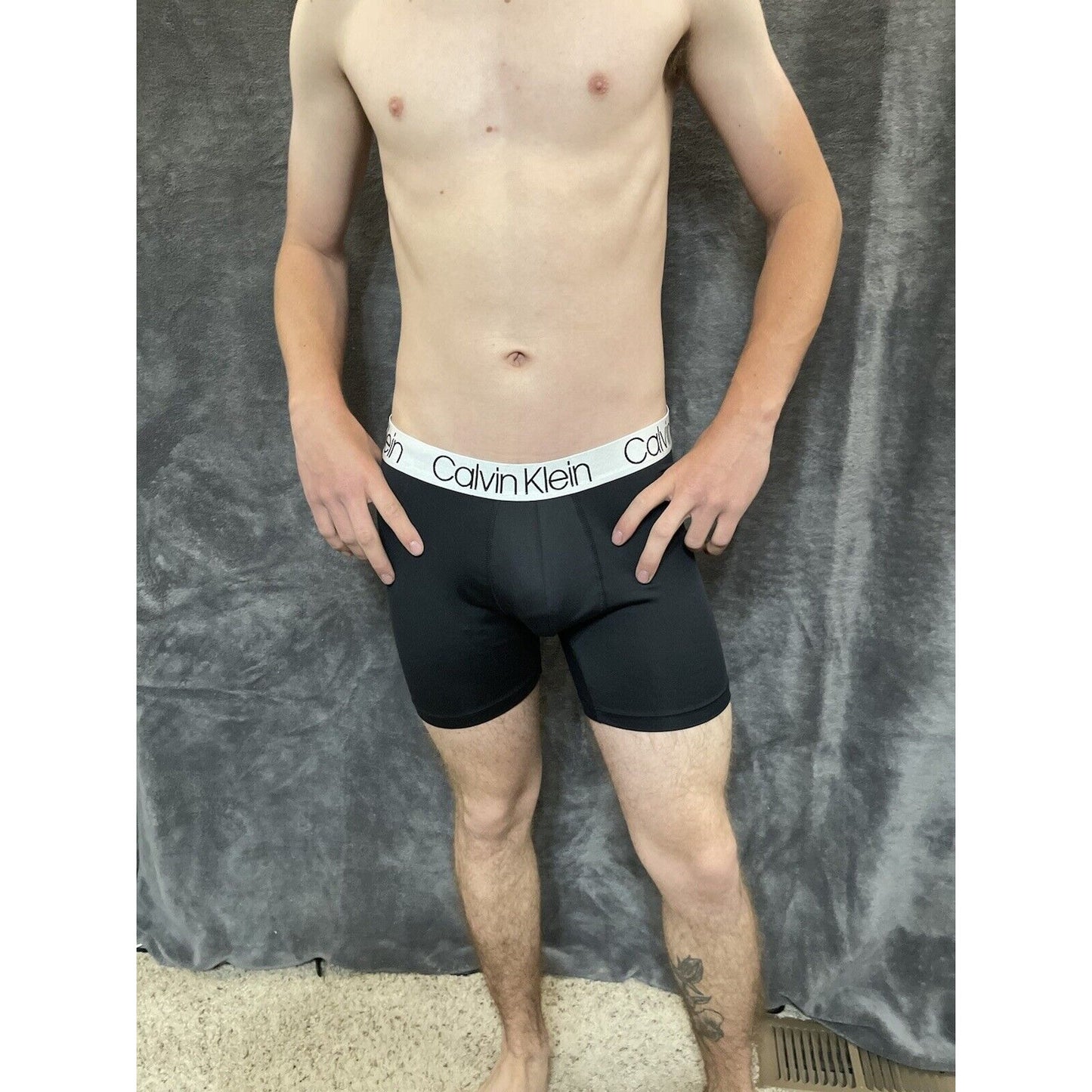 men's black medium calvin klein compression boxer brief 8% elastane