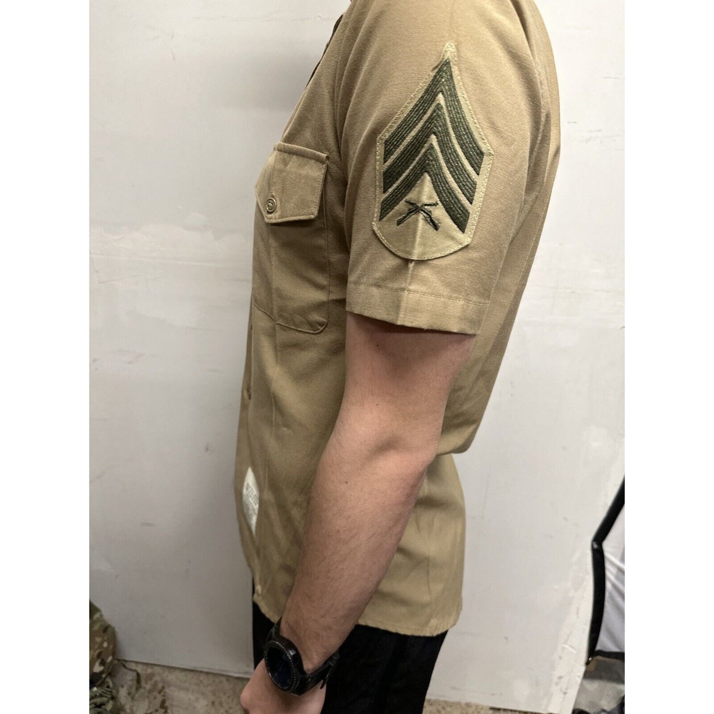 Men’s Medium Usmc Marine Button Up Uniform Shirt