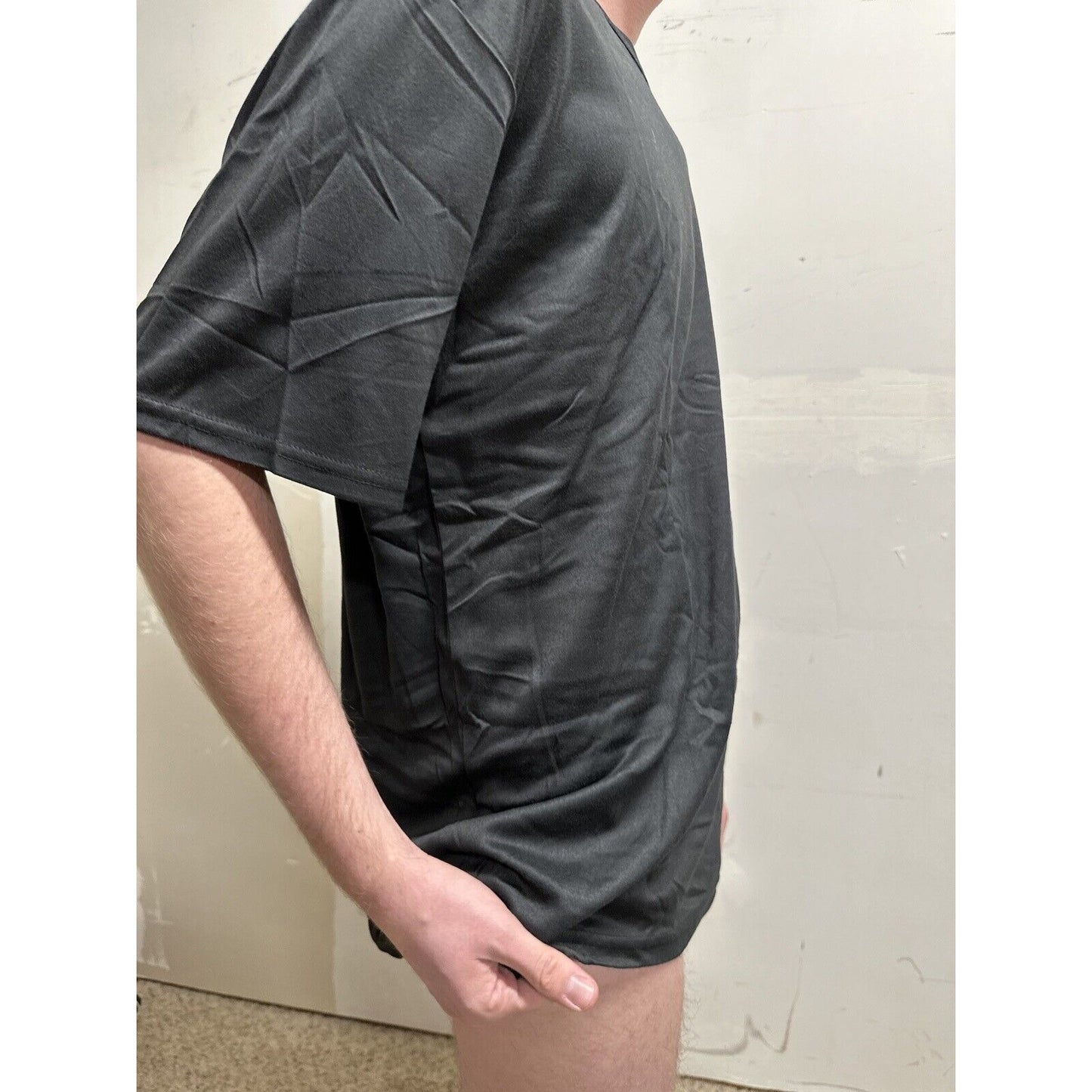 men’s black TKO large 100% poly