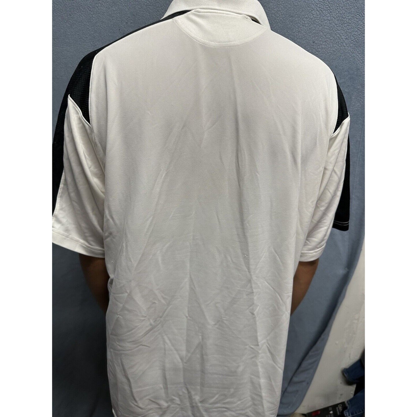 Men’s Large White Heat Gear Under Armour Maui Polo Shirt