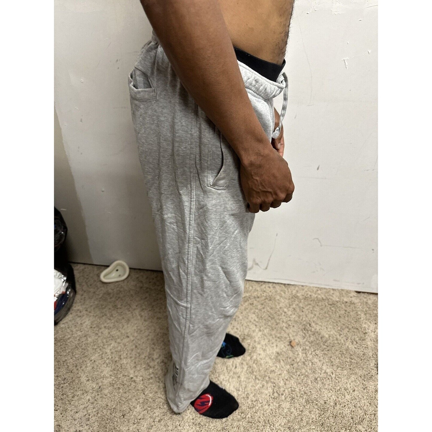 Men’s Medium Gray Puma Sweat Pants With Pockets