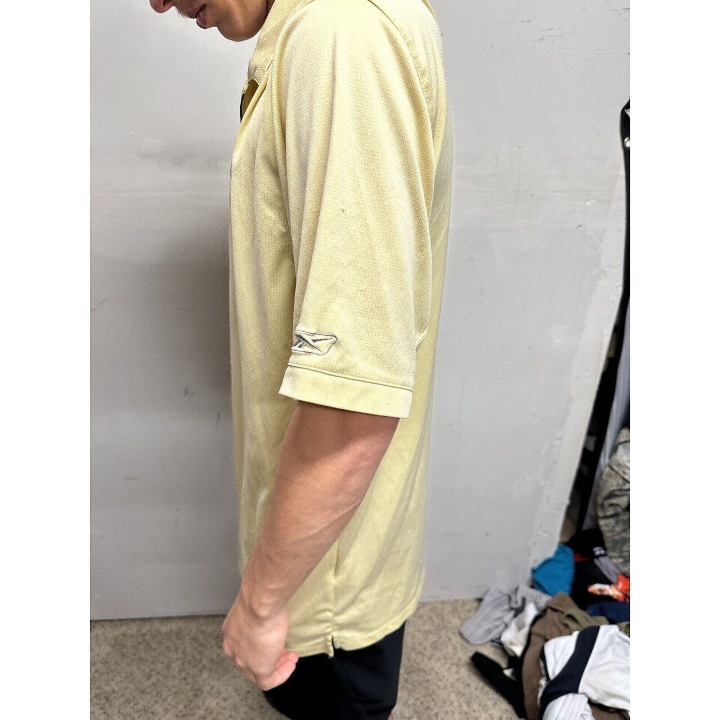 Men’s Medium Pittsburgh Steelers Prestige Sport Yellow Polo Shirt NFL