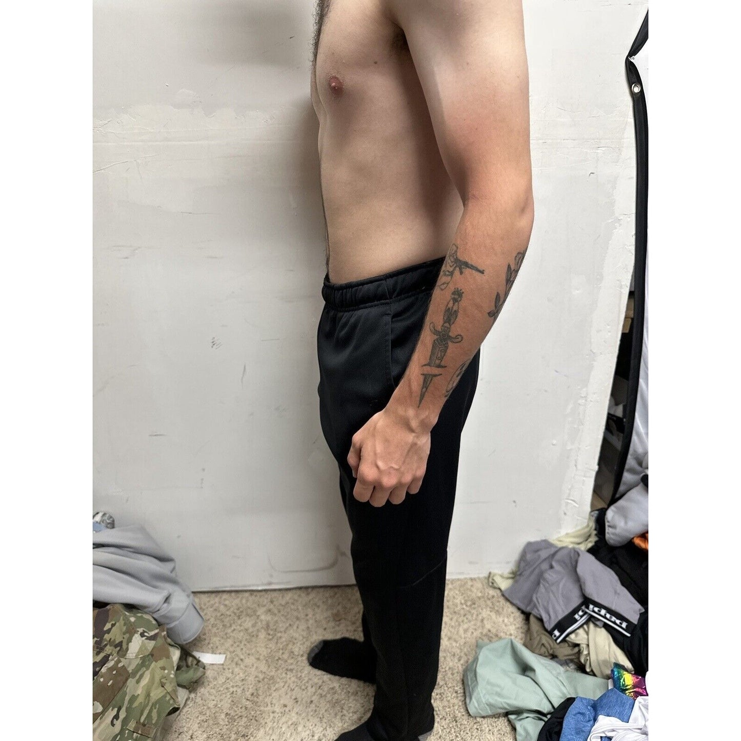Men’s Black Nike Small Dri Fit Athletic Pants Sweat Pants With Pockets