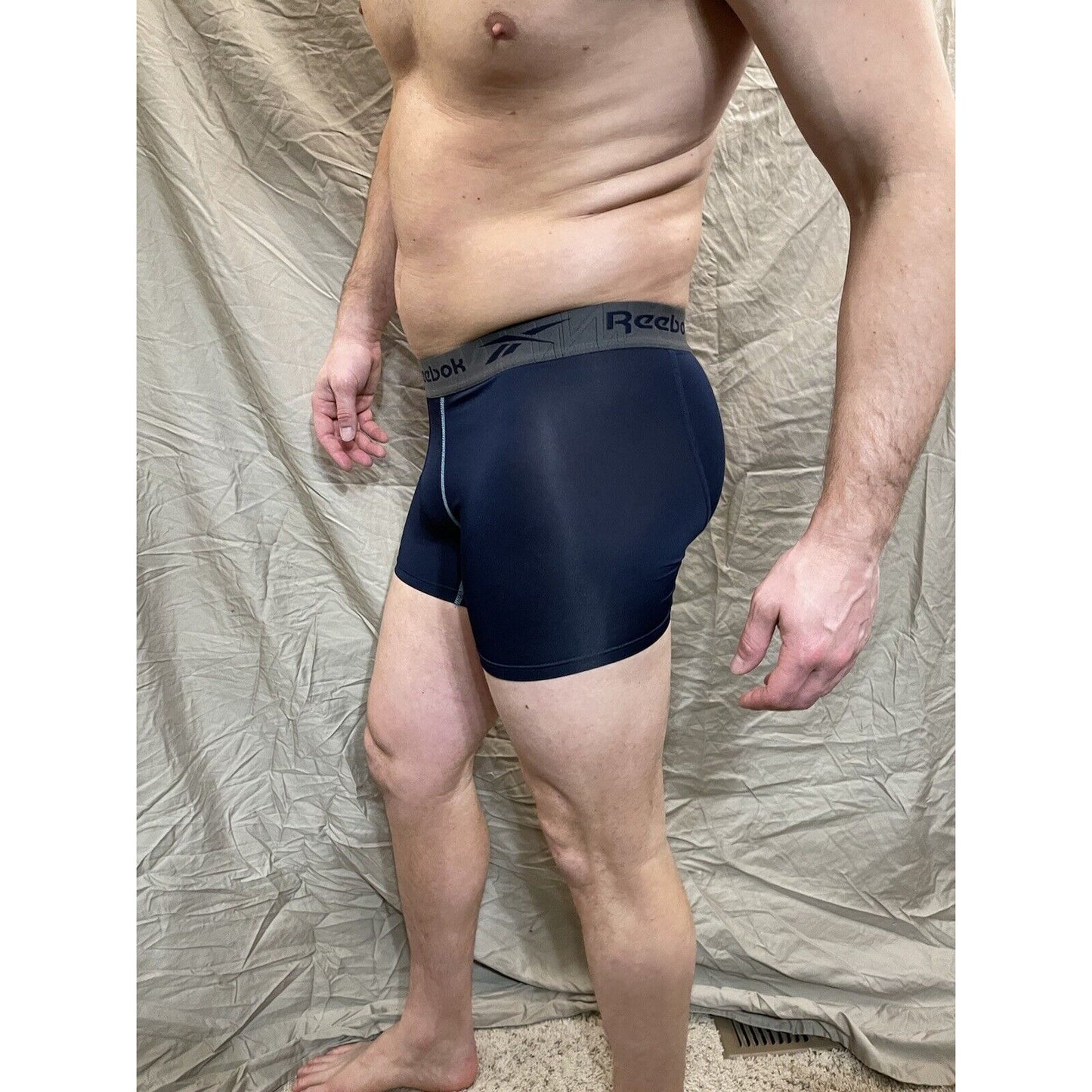 Men's dark blue reebok small compression shorts New And Never Worn