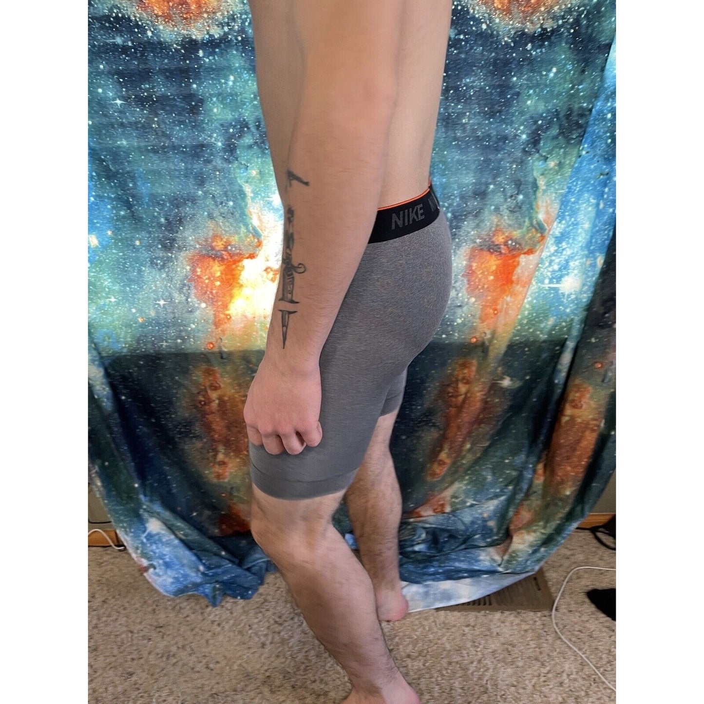 Nike Dri-Fit Mens Activewear Small Gray Athletic Compression Shorts New Unworn