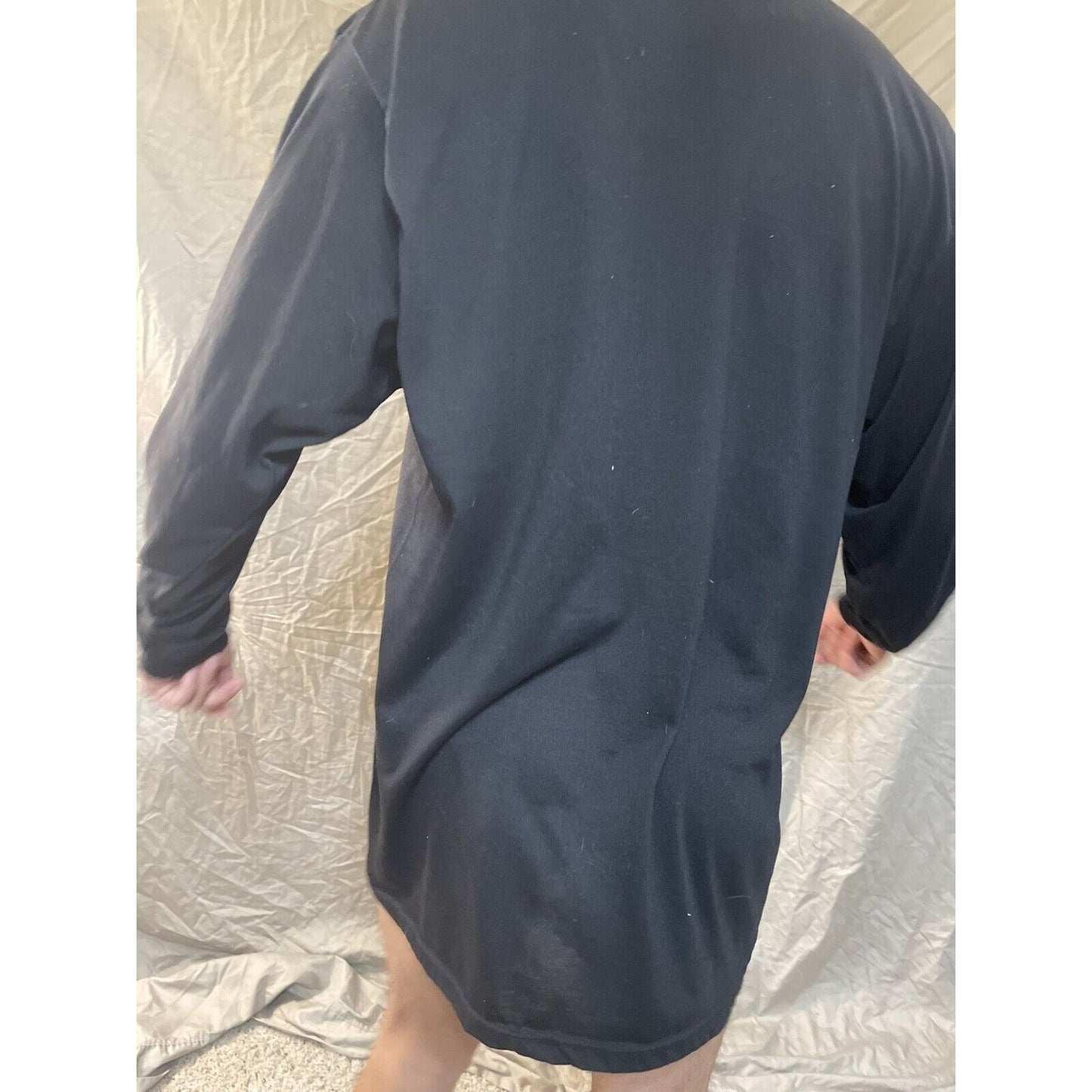 men’s black army large long sleeve pt shirt