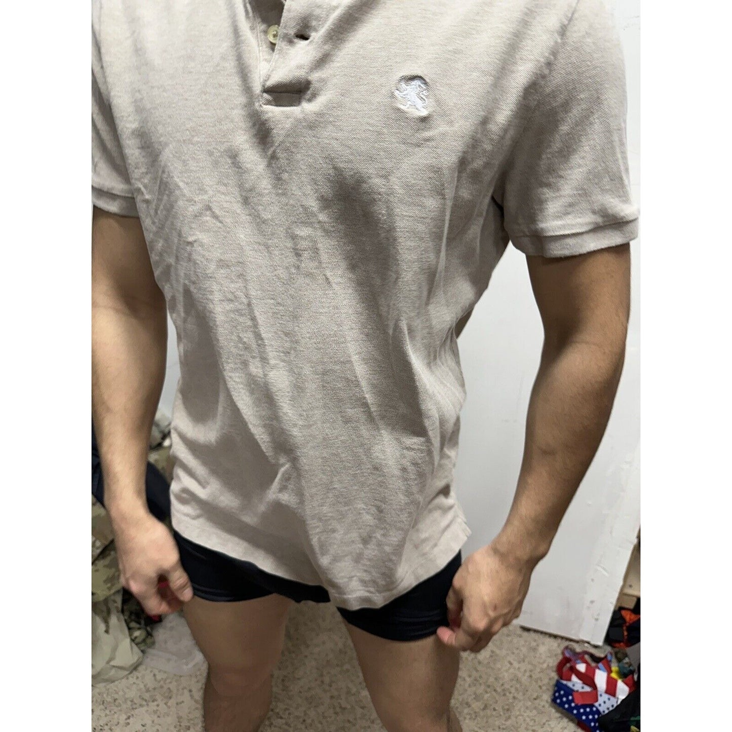 Men’s Express Large Olive Green Sage Polo Short Sleeve Shirt