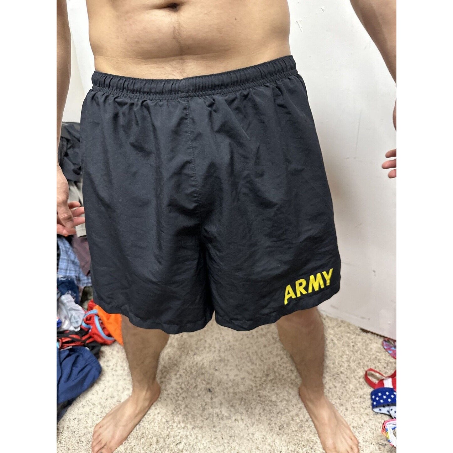 Men’s Us Army Pt Workout Uniform Black Shorts Medium