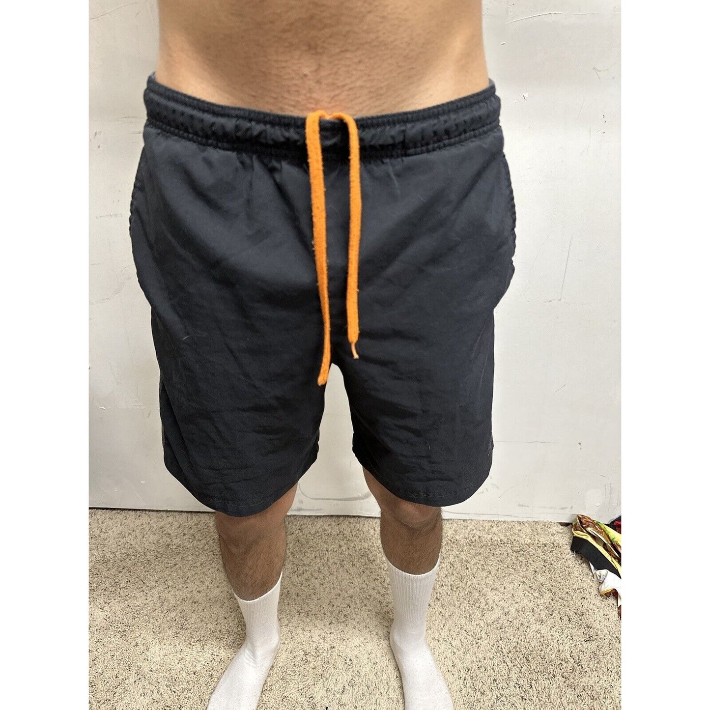 Men’s Small Black Starter Athletic Shorts