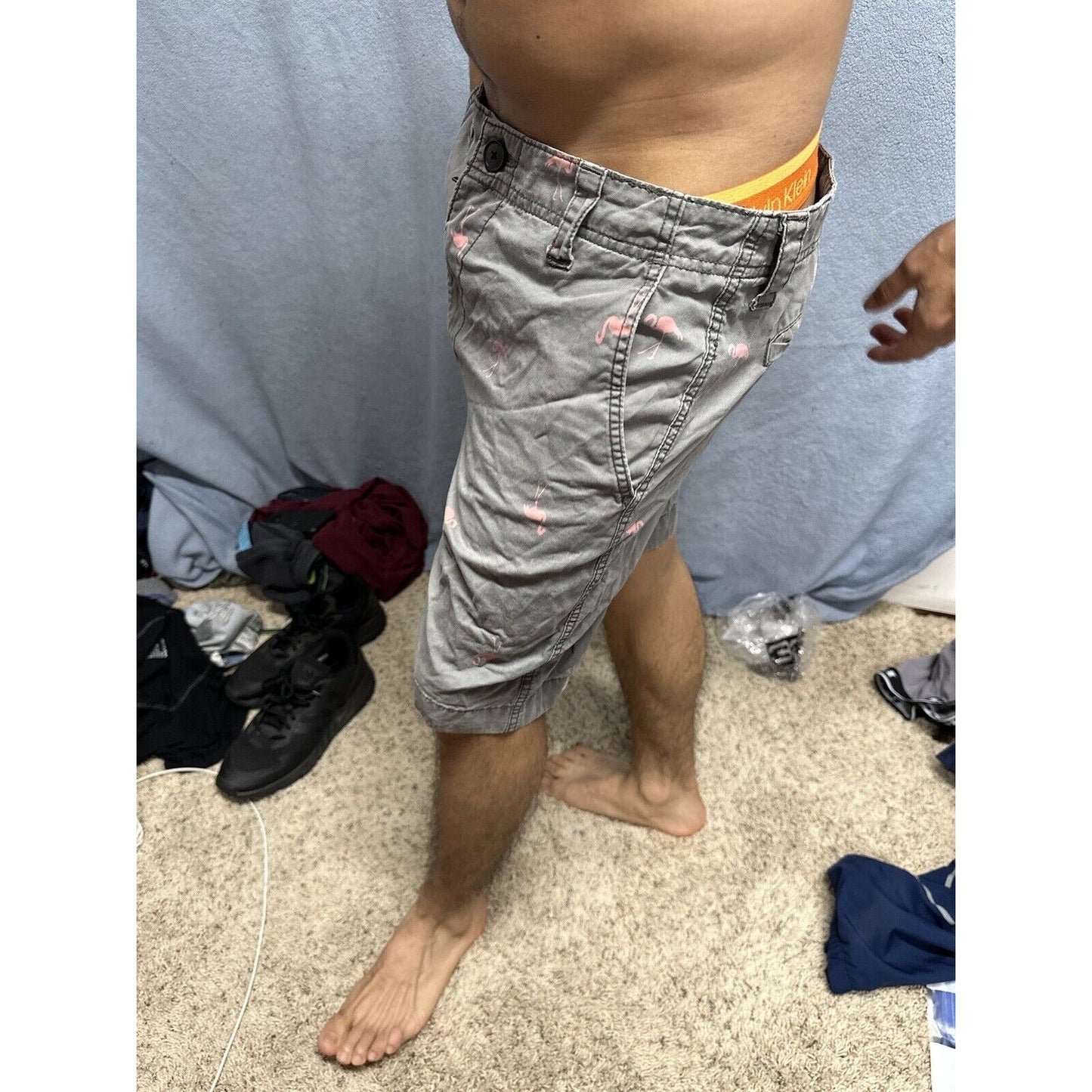 Men’s Gray Flamingo Aeropostale Shorts Size 32