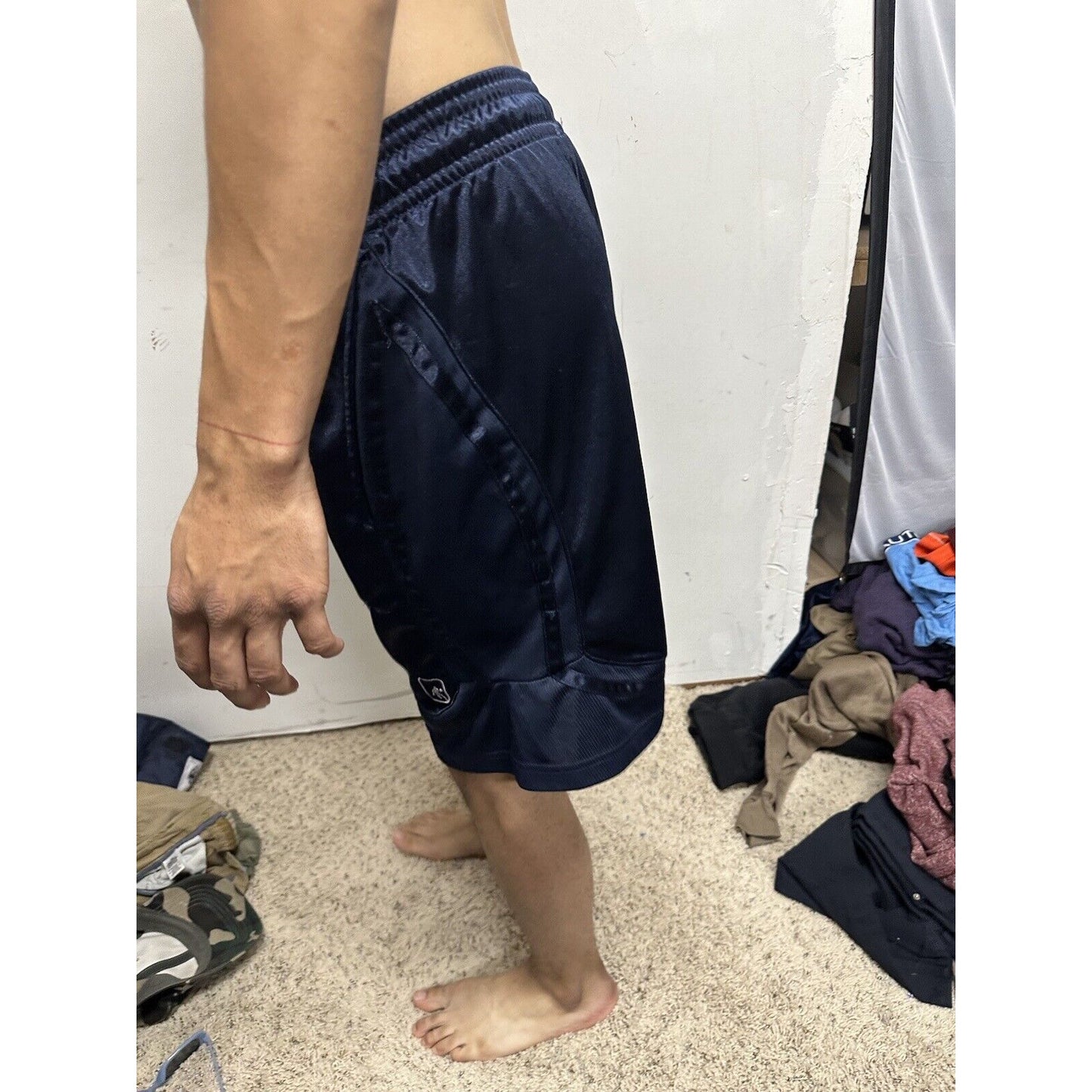 Men’s Dark Blue Small AND1 Athletic Shorts With Pockets