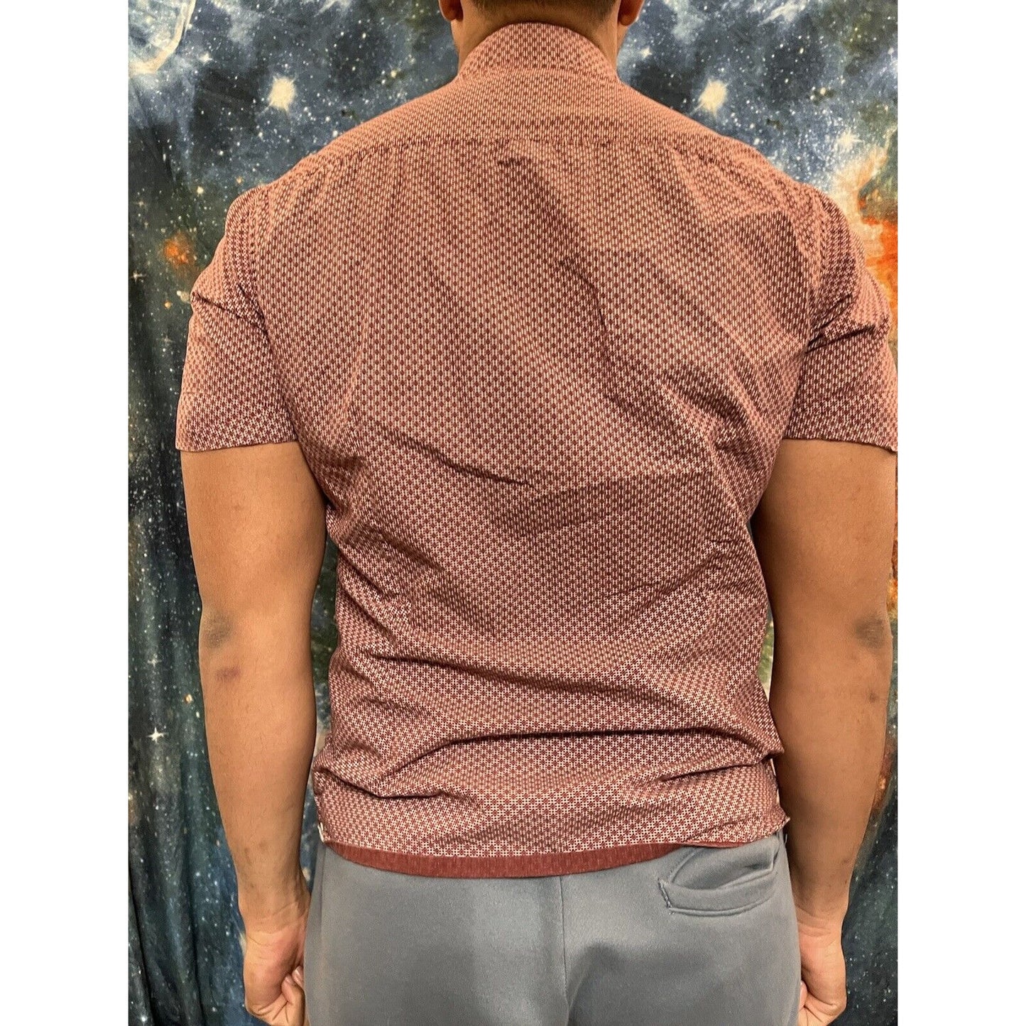 Men’s Lon NYC maroon button up short sleeve first class goods shirt Small Fit