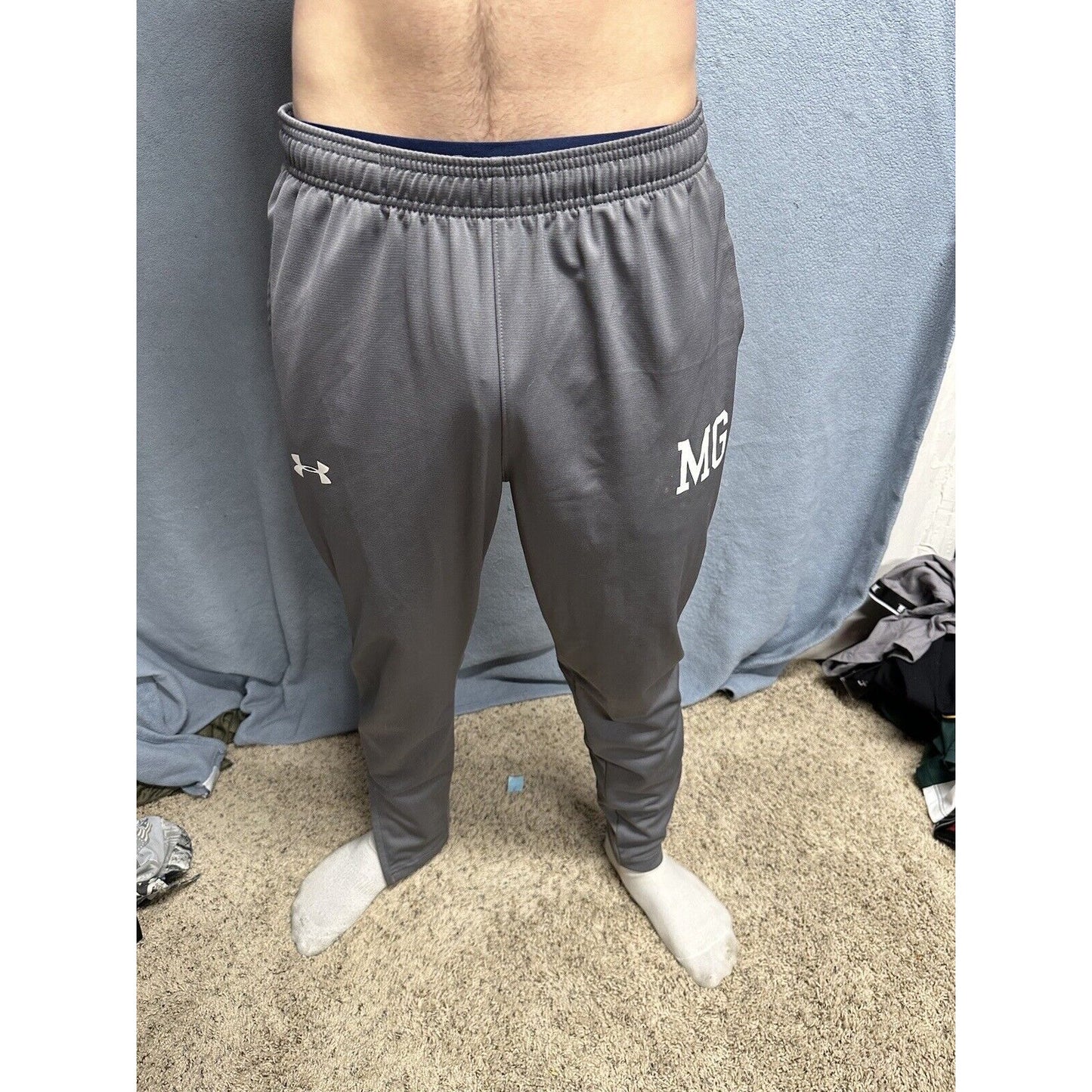 Men’s Gray Fitted Large Under Armour Sweatpants With Pockets MG