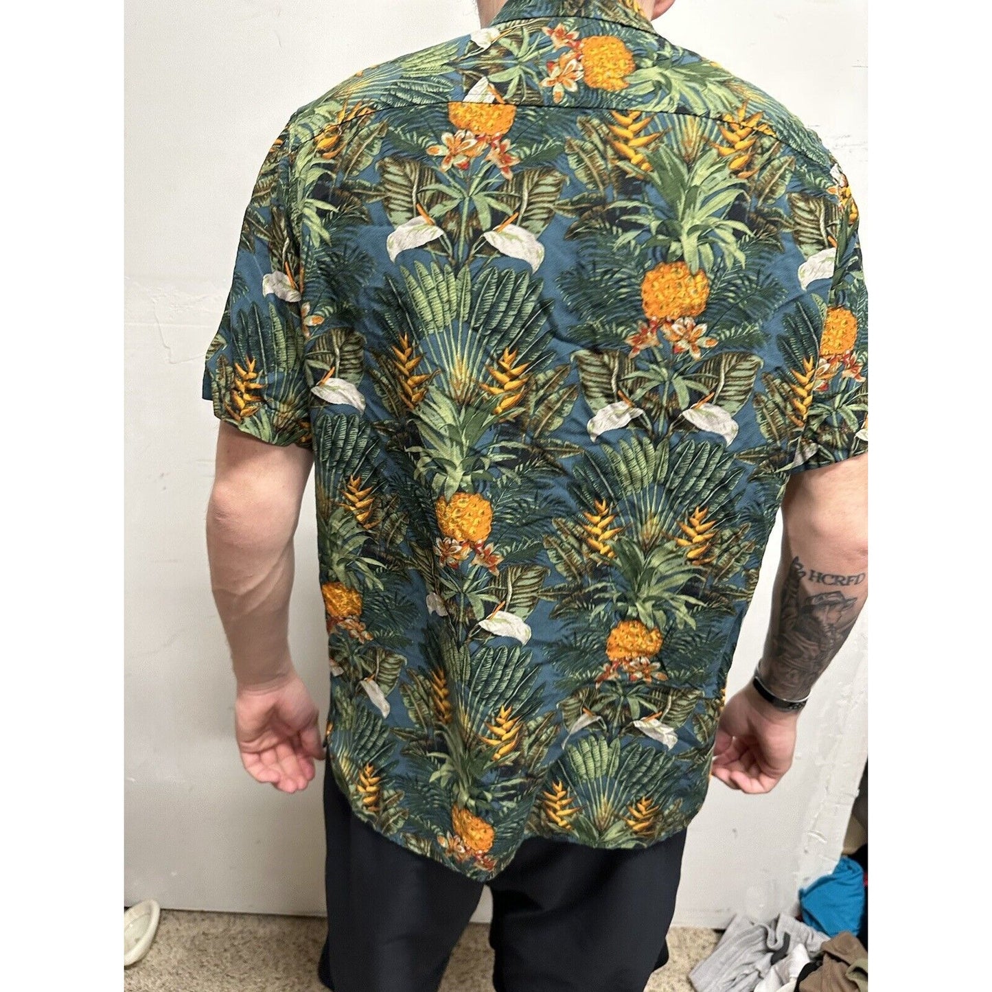 Men’s Medium Goodfellow Tropical Hawaiian Shirt Button Up Short Sleeve