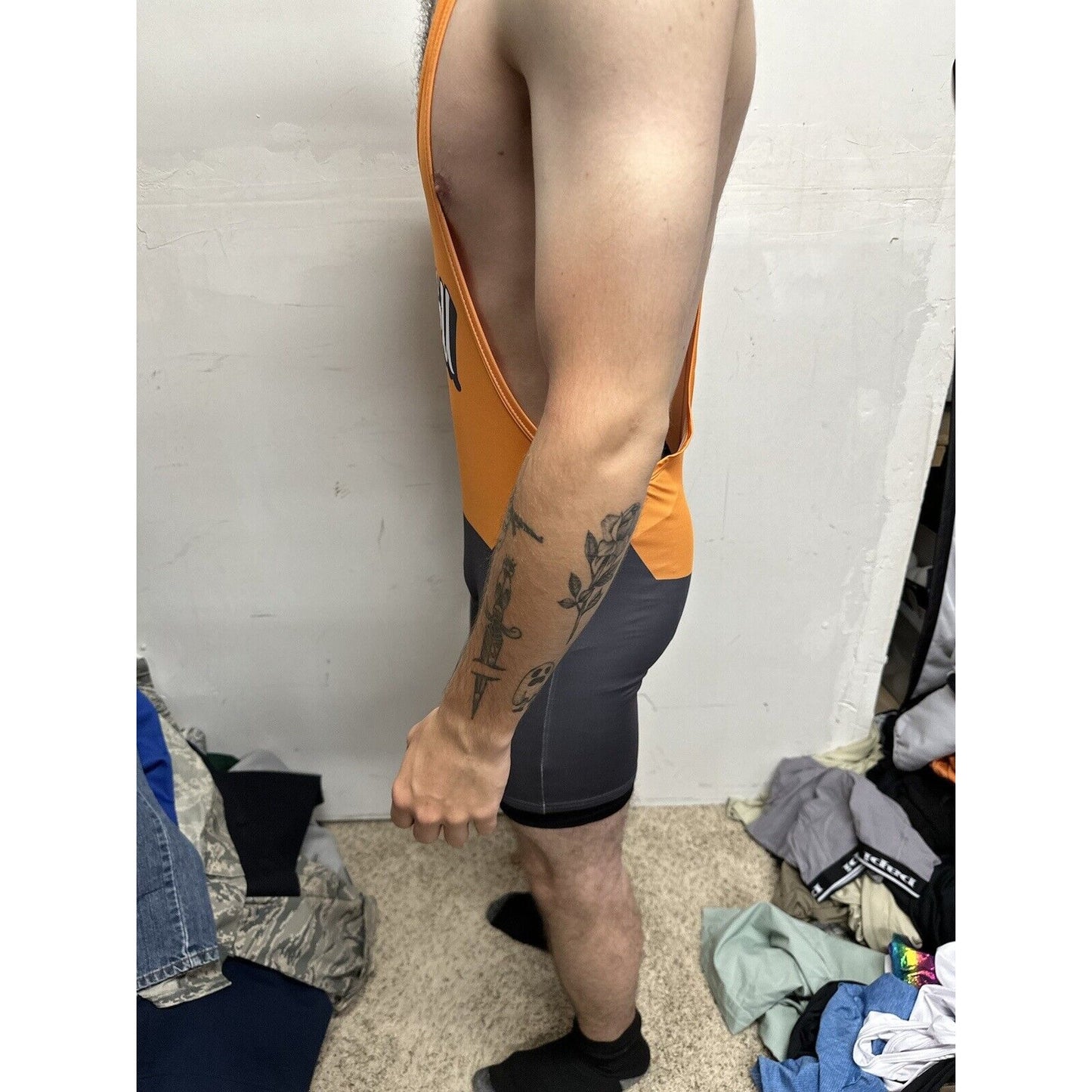 Men’s Medium Orange And Gray Tauwell Athletic Wrestling Singlet