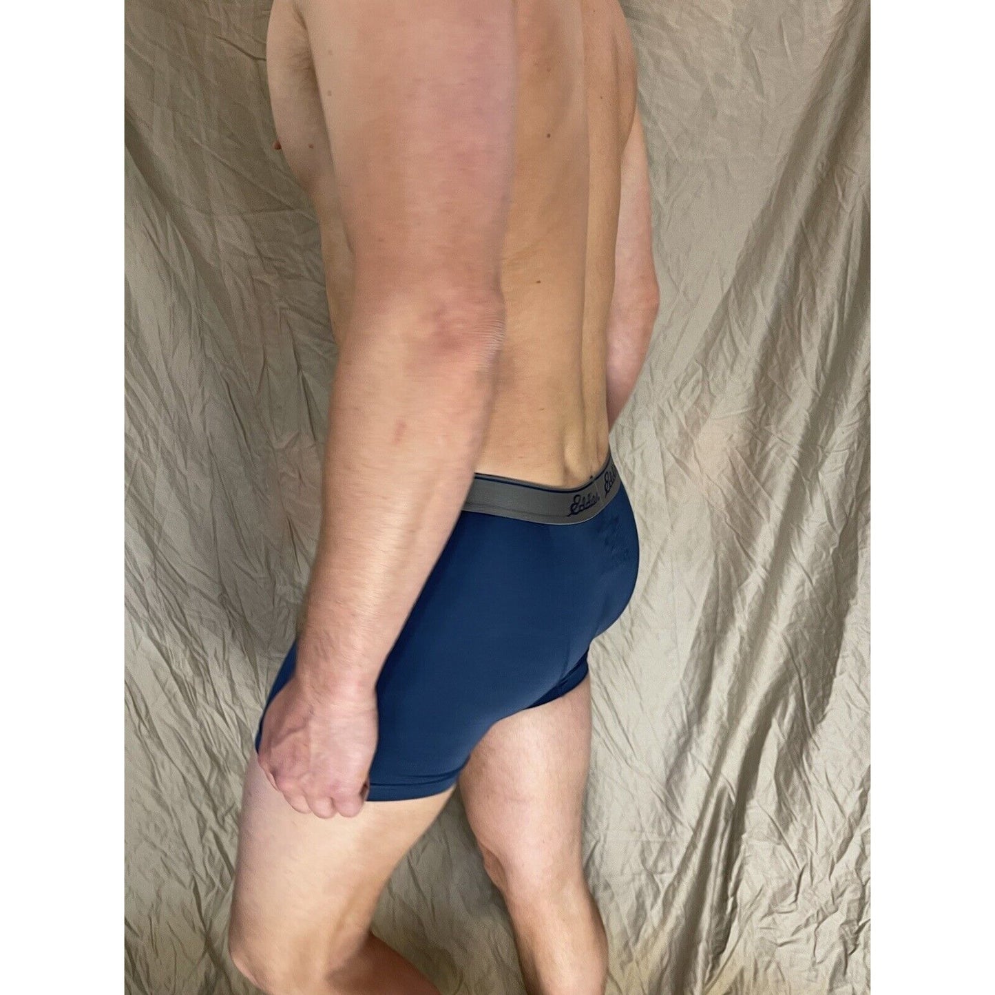 men's eddie bauer medium compression shorts 8% spandex Dark Blue
