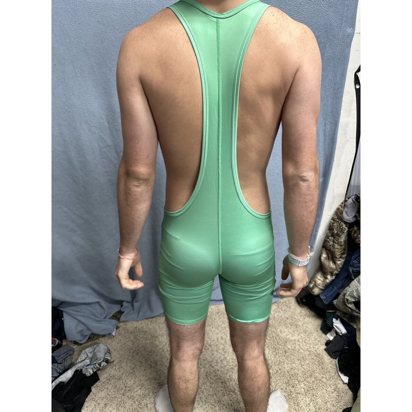 Men’s Medium Green Tauwell Wrestling Singlet