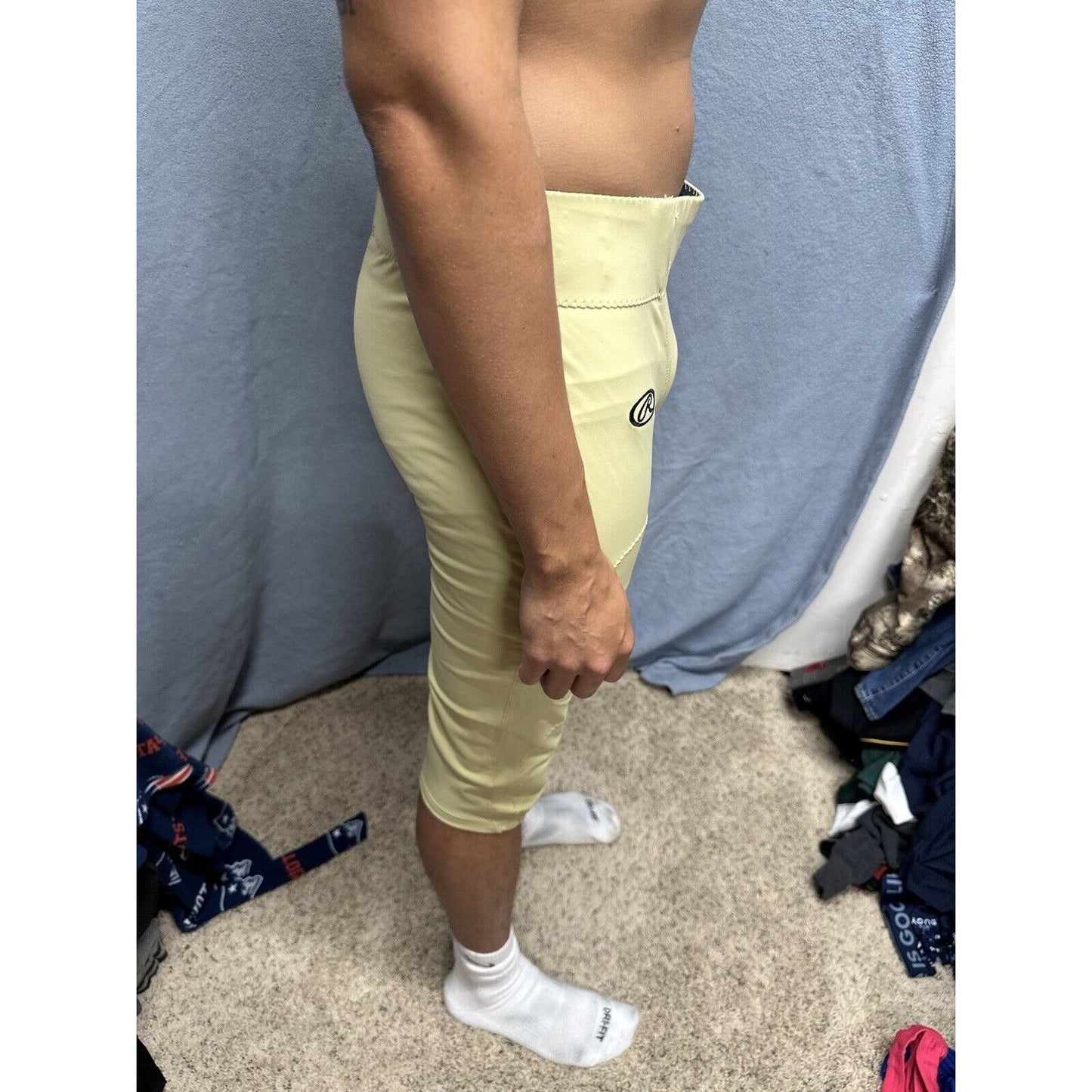 Men’s Gold Rawlings Football Pants Nylon And Spandex Size Large
