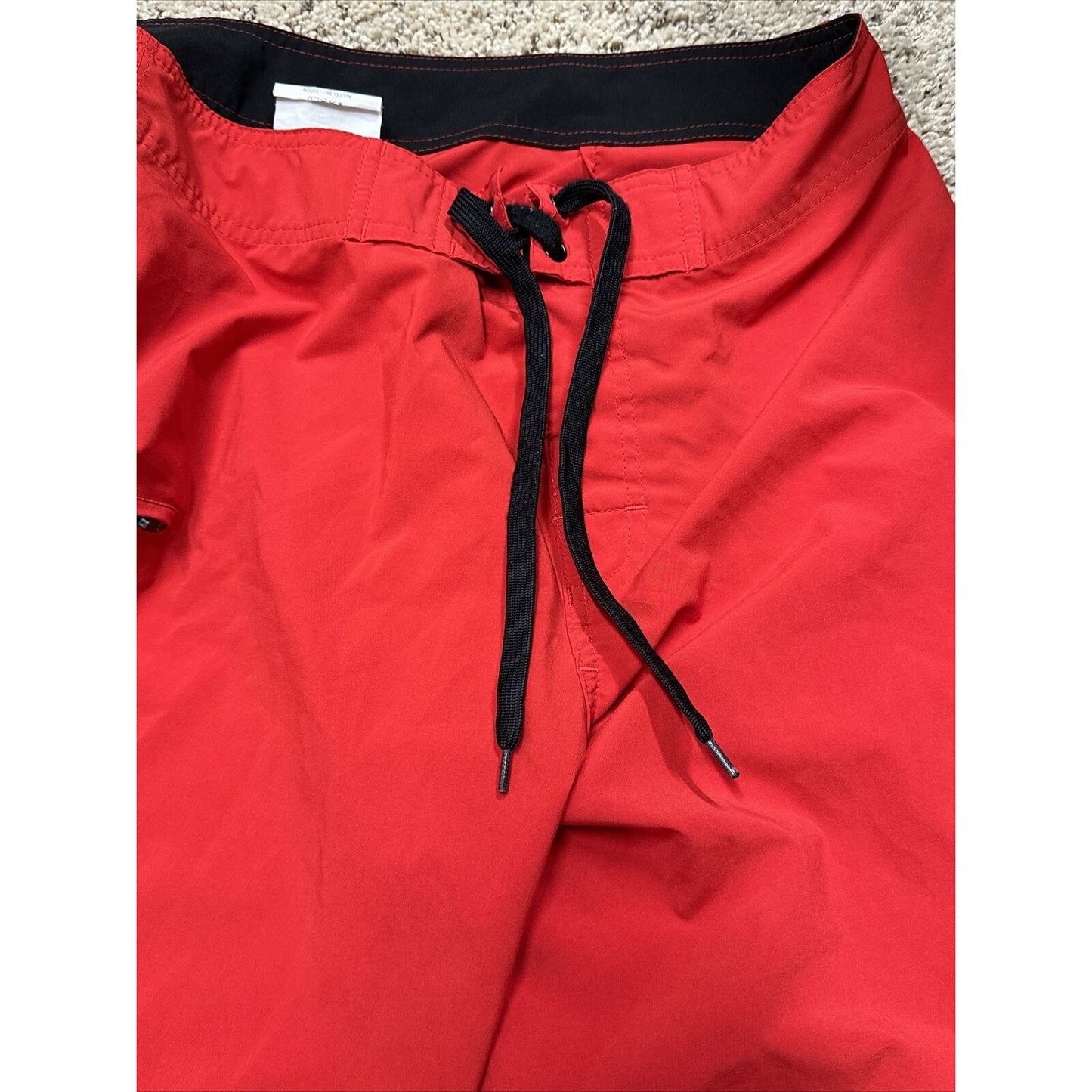 rogue men’s size 34 board shorts