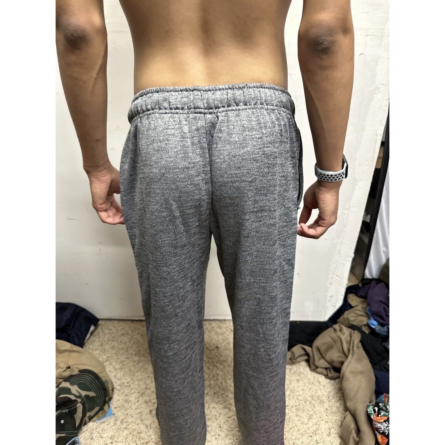 Men’s Gray Umbro Medium Sweat Pants Brasil Logo Zippered Pockets