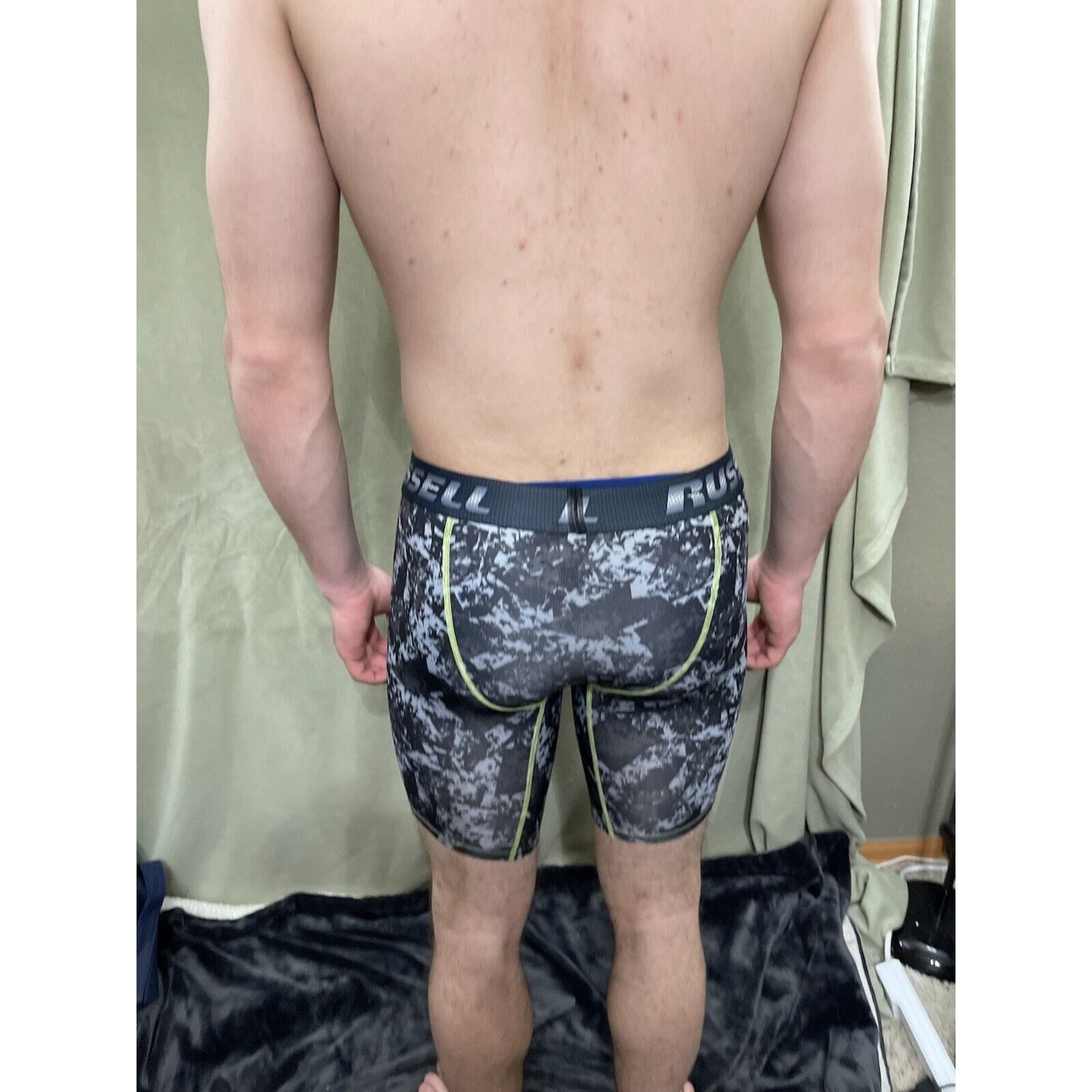 Russell Performance Men’s Medium Long Leg Boxer Briefs Gray Camo