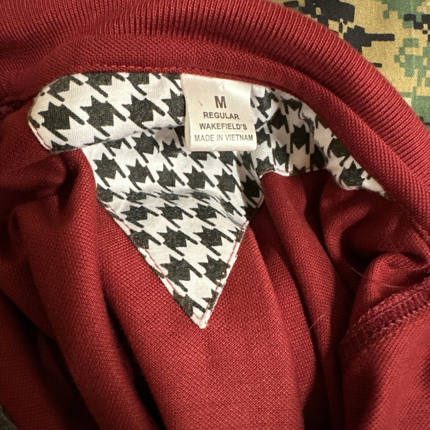 Men’s Medium Alabama Wakefield Built By BAMA CRIMSON tide Polo Shirt